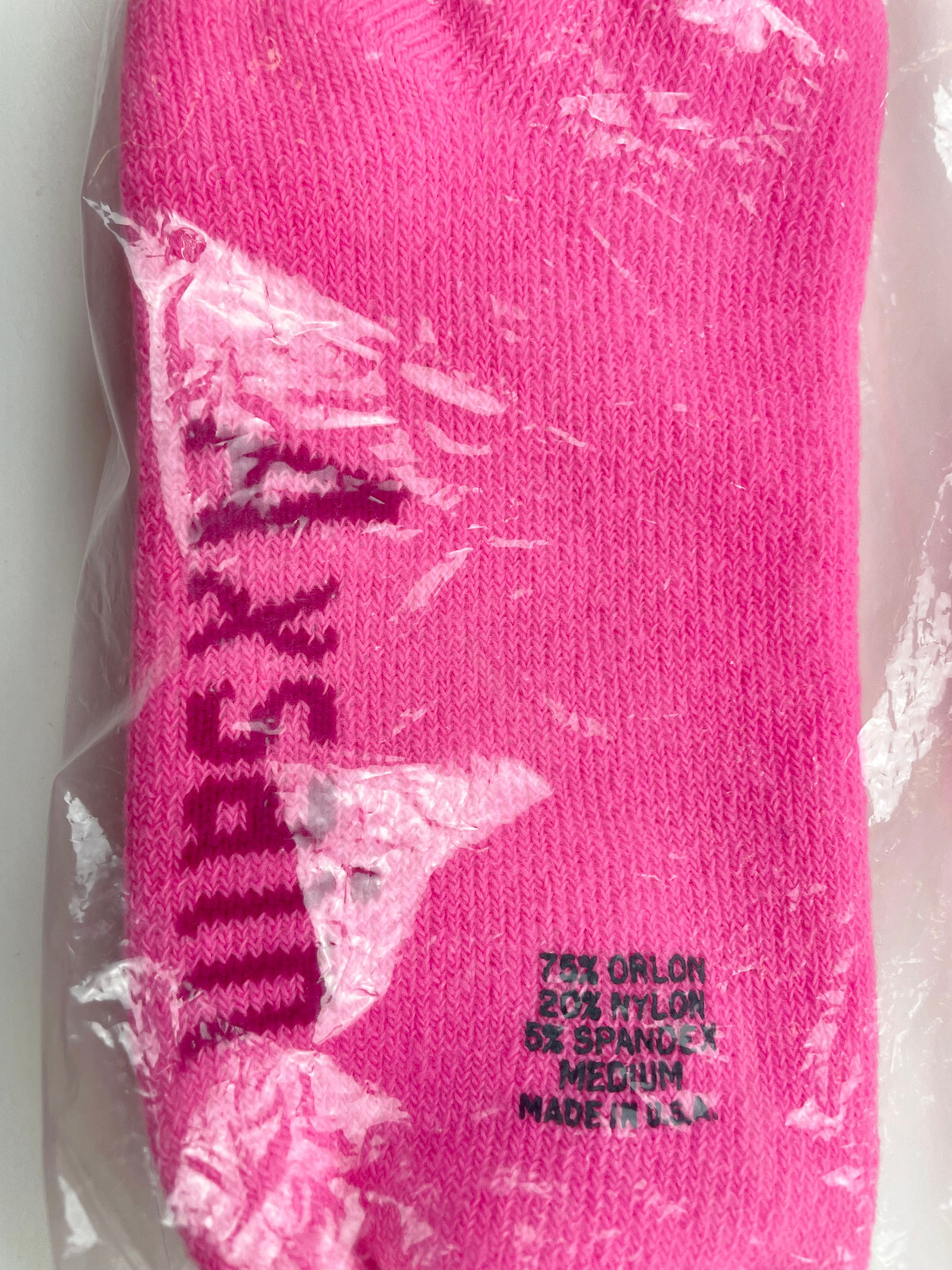 2 AXSAIN PINK SOCKS – PHARMACEUTICAL GIVE-AWAY -75% ORLON – NEW OLD STOCK