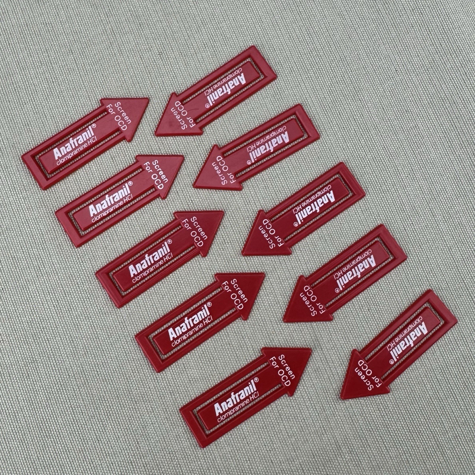 Anafranil “SCREEN FOR OCD” Red Arrow Plastic Paper Clips Vintage Drug Rep Swag