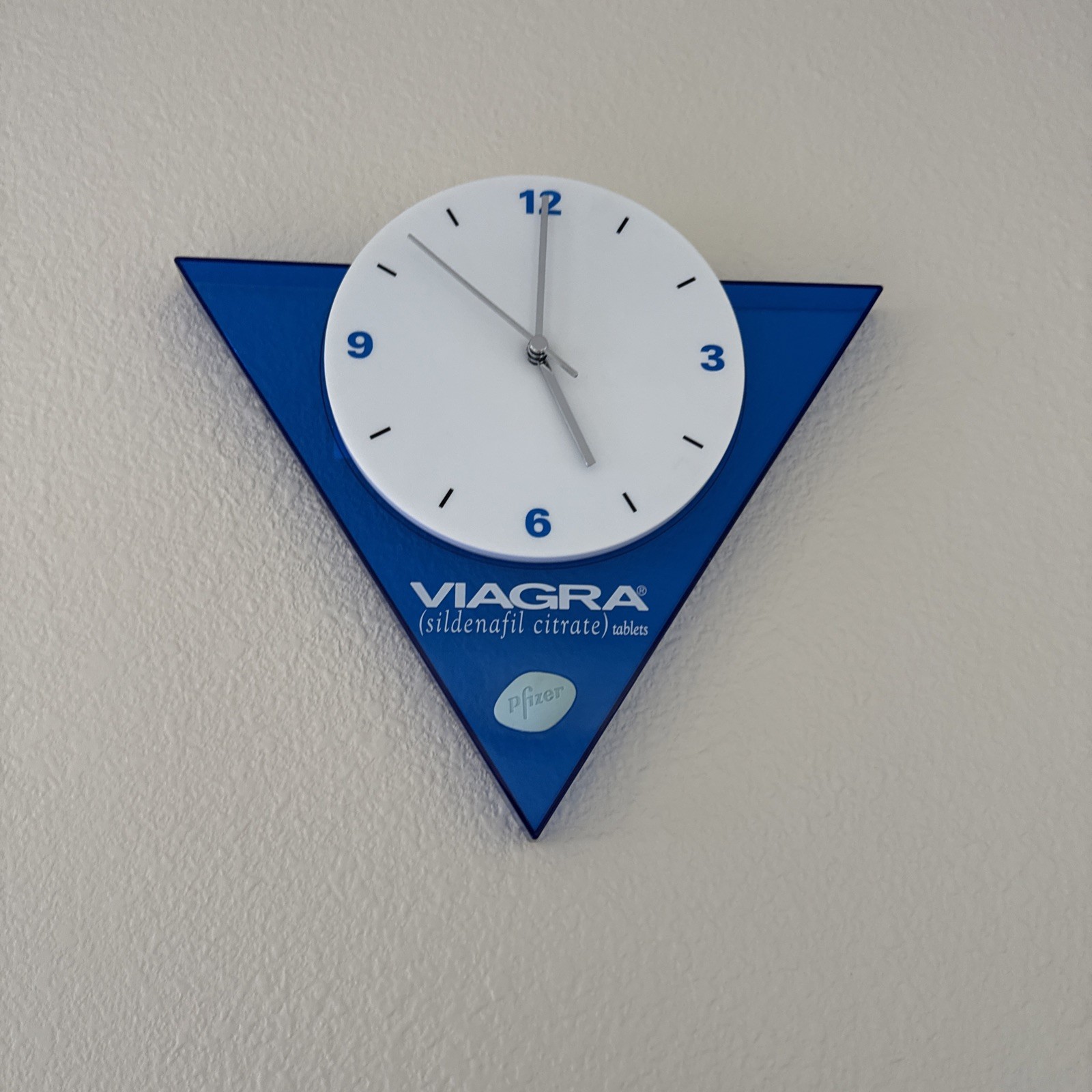 Vtg Viagra Pfizer Promotional Wall Clock Drug Rep Advertising Pharma Blue Pill