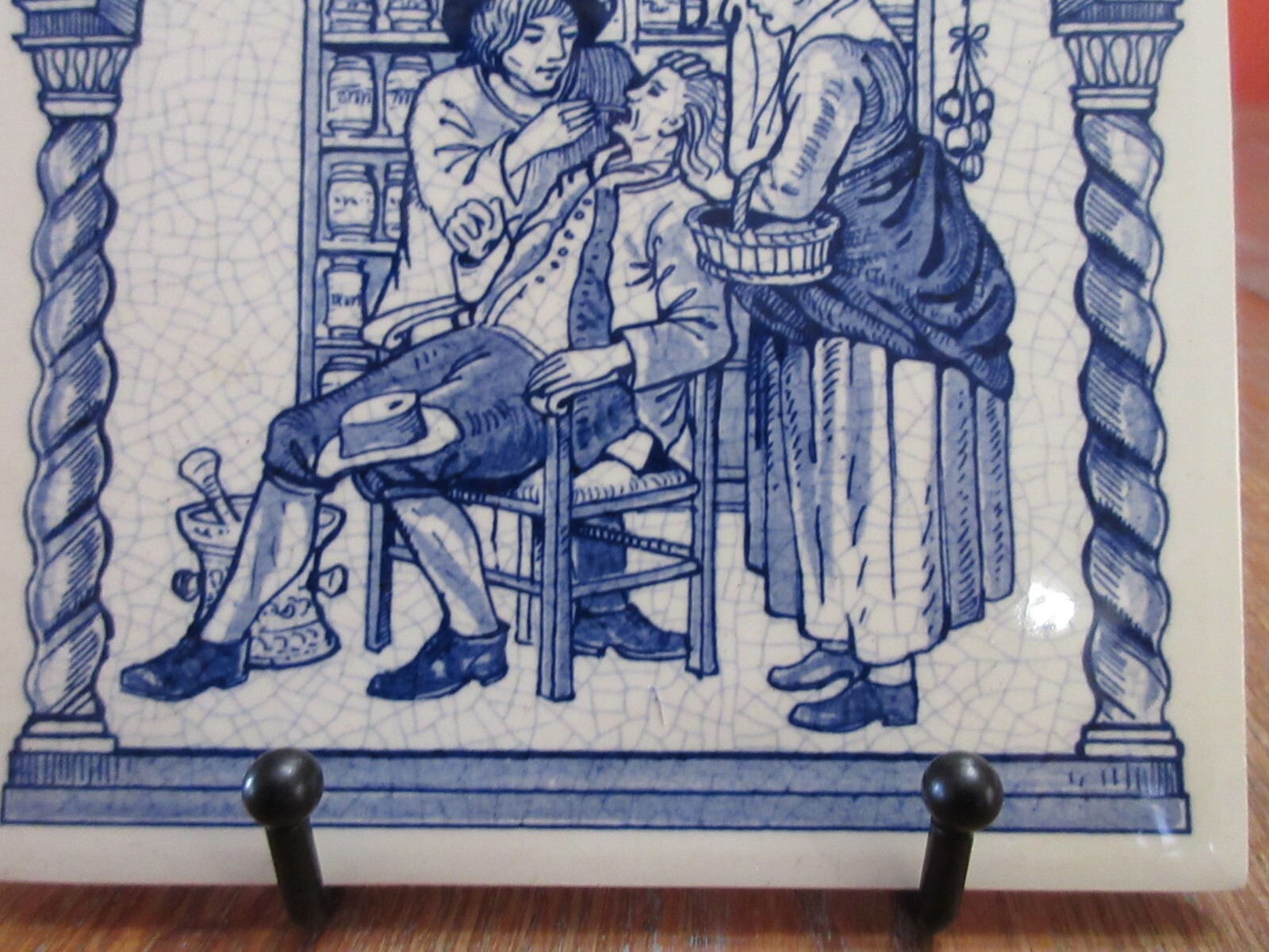 1986 DELFT HOLLAND LTD Ed BURROUGHS WELLCOME CO. TILE 17th Century PHARMACIST