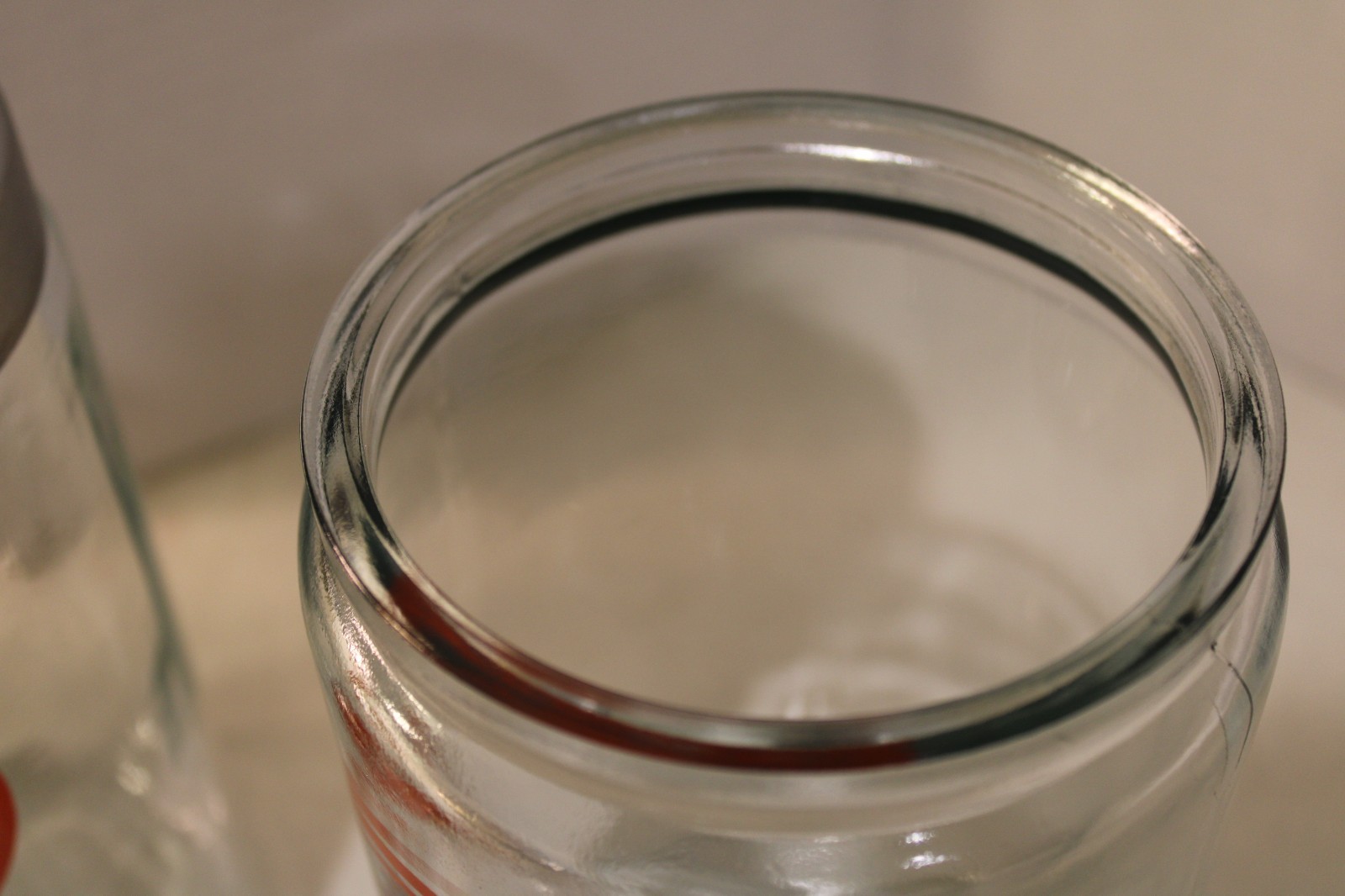 VINTAGE SET OF PROFEX APOTHECARY JARS SET OF 8 7″ AND 3″ ORIGINAL LIDS NO DAMAGE