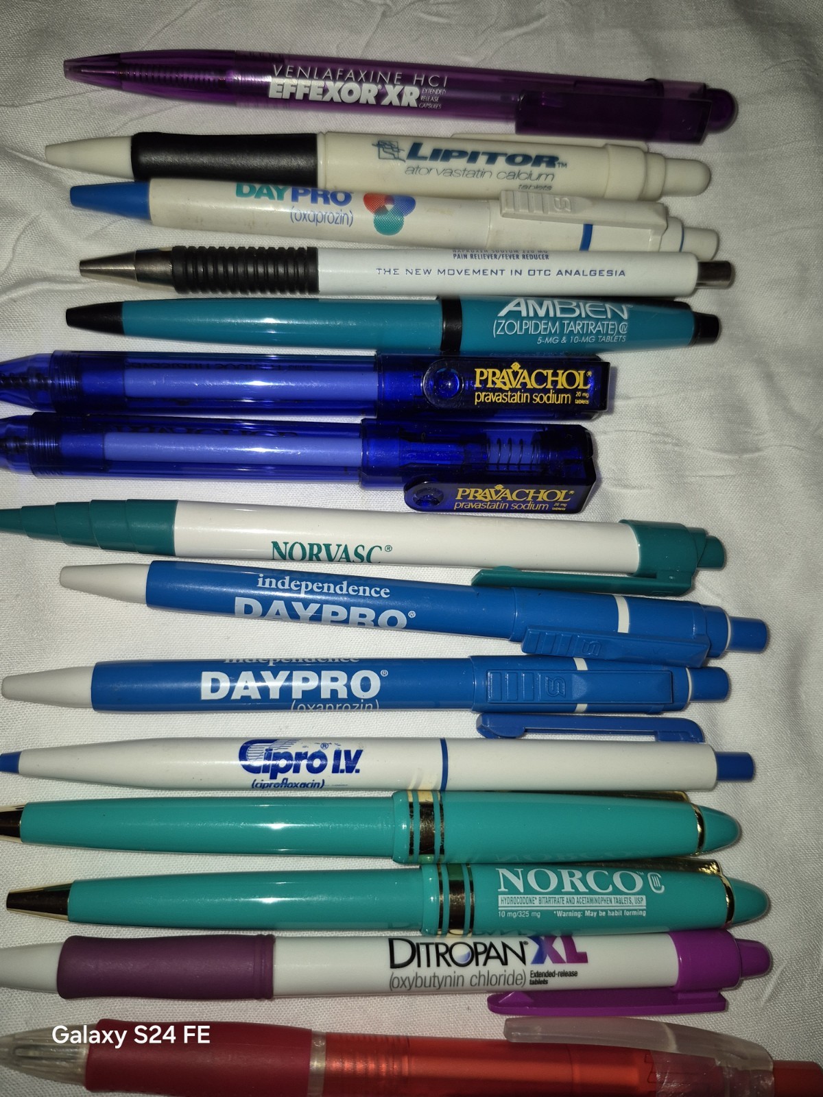 Vintage Pharmaceutical Pens Lot of 21 Advertising Pens