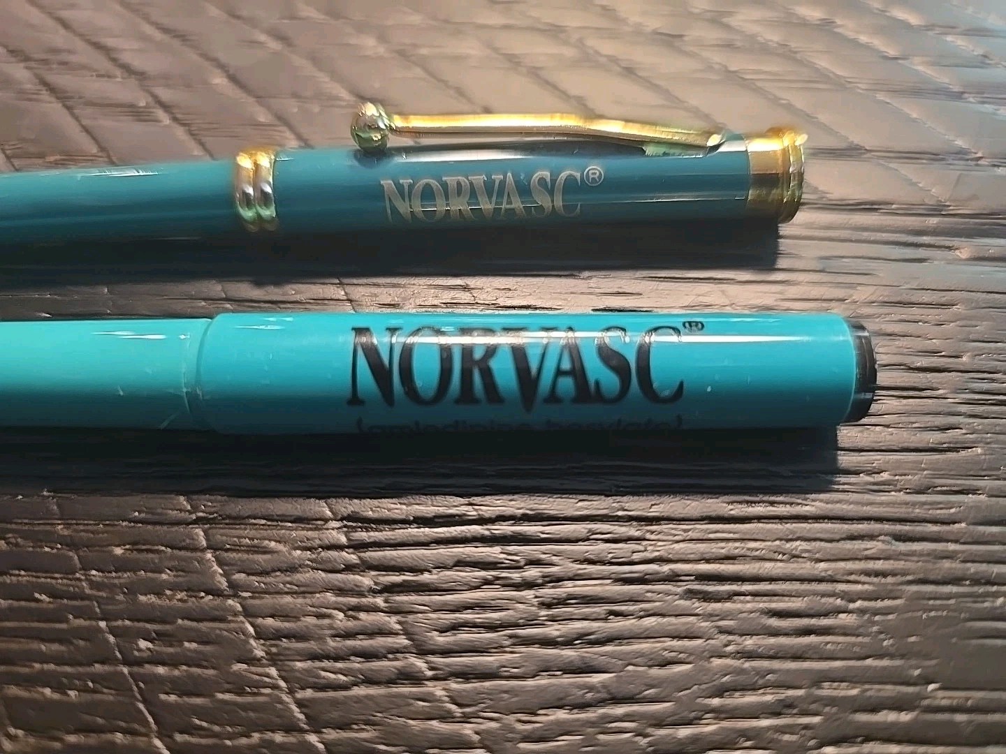 Norvasc Heavy Metal Drug Rep Pen Pharmaceutical Medical Promo Writes! Green Ink