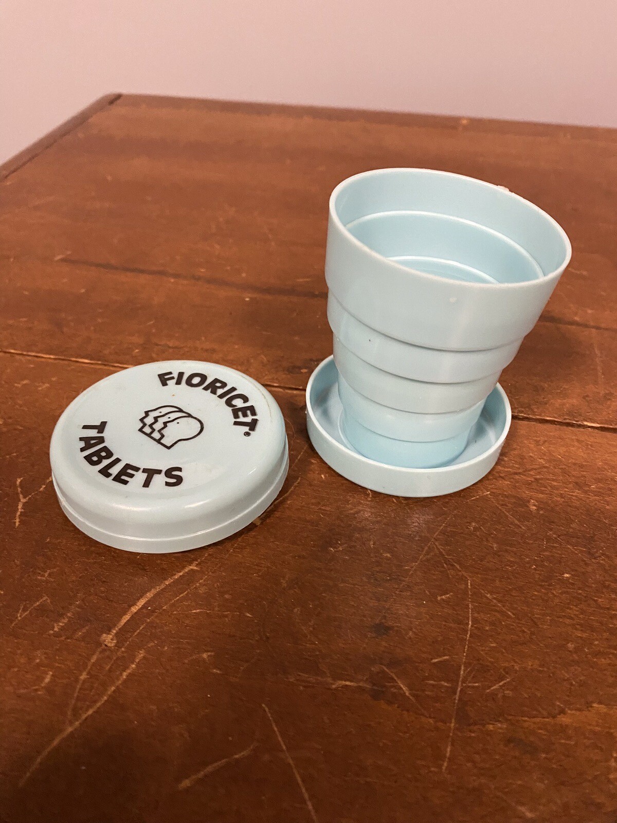 FIORICET Tablets Folding Drinking Cup Pill Container In Lid 3” Sandoz 1980’s