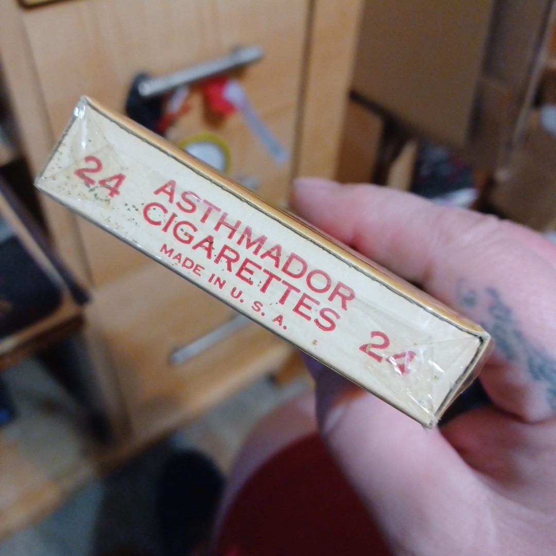 Vintage Dr. R. Schiffman’s Asthmador 24 Cigs Sealed Looks New USA Quack 30s 40s