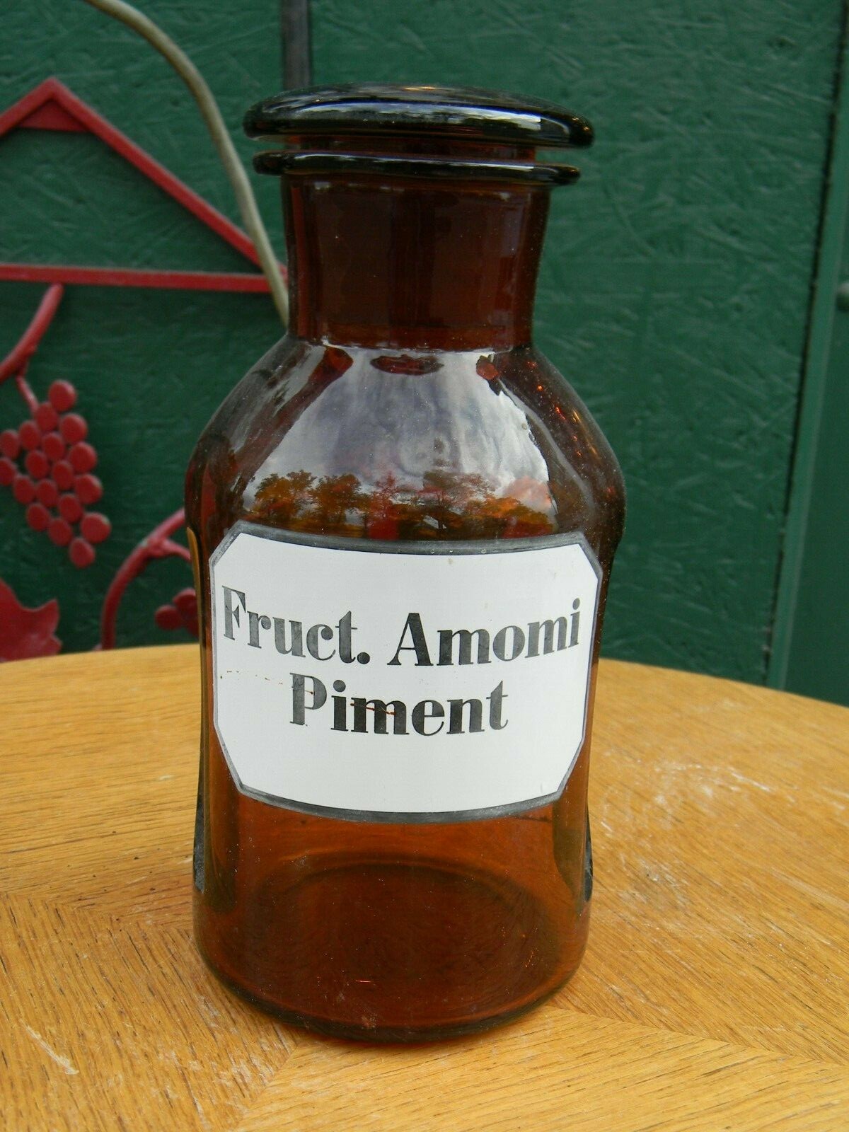 Pharmacy Glass Apothecary Bottle Antique Fruct Amomi Pepper