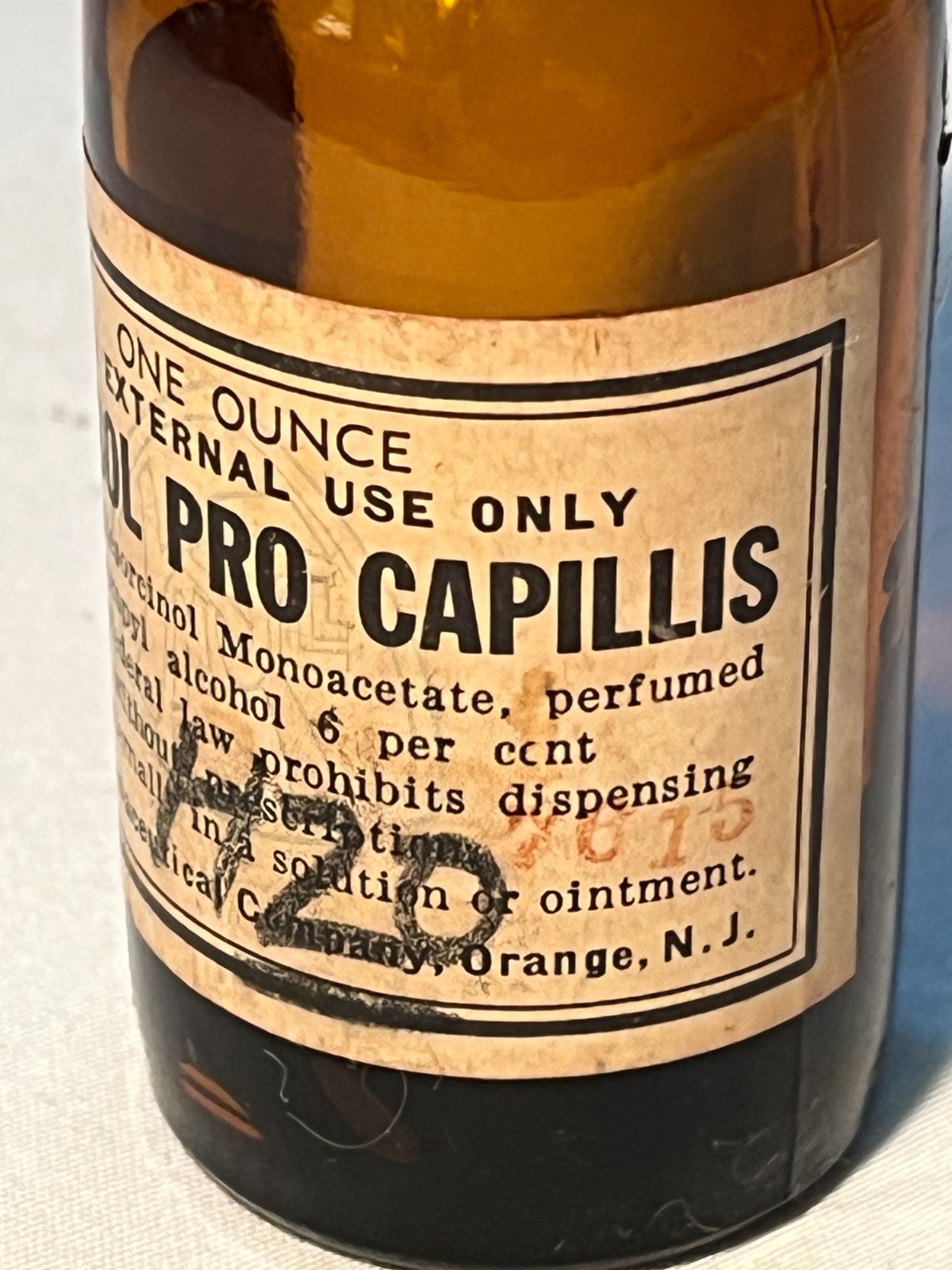 c1940s Euresol Pro Capillis Knoll Pharmaceutical Company Orange NJ Bottle