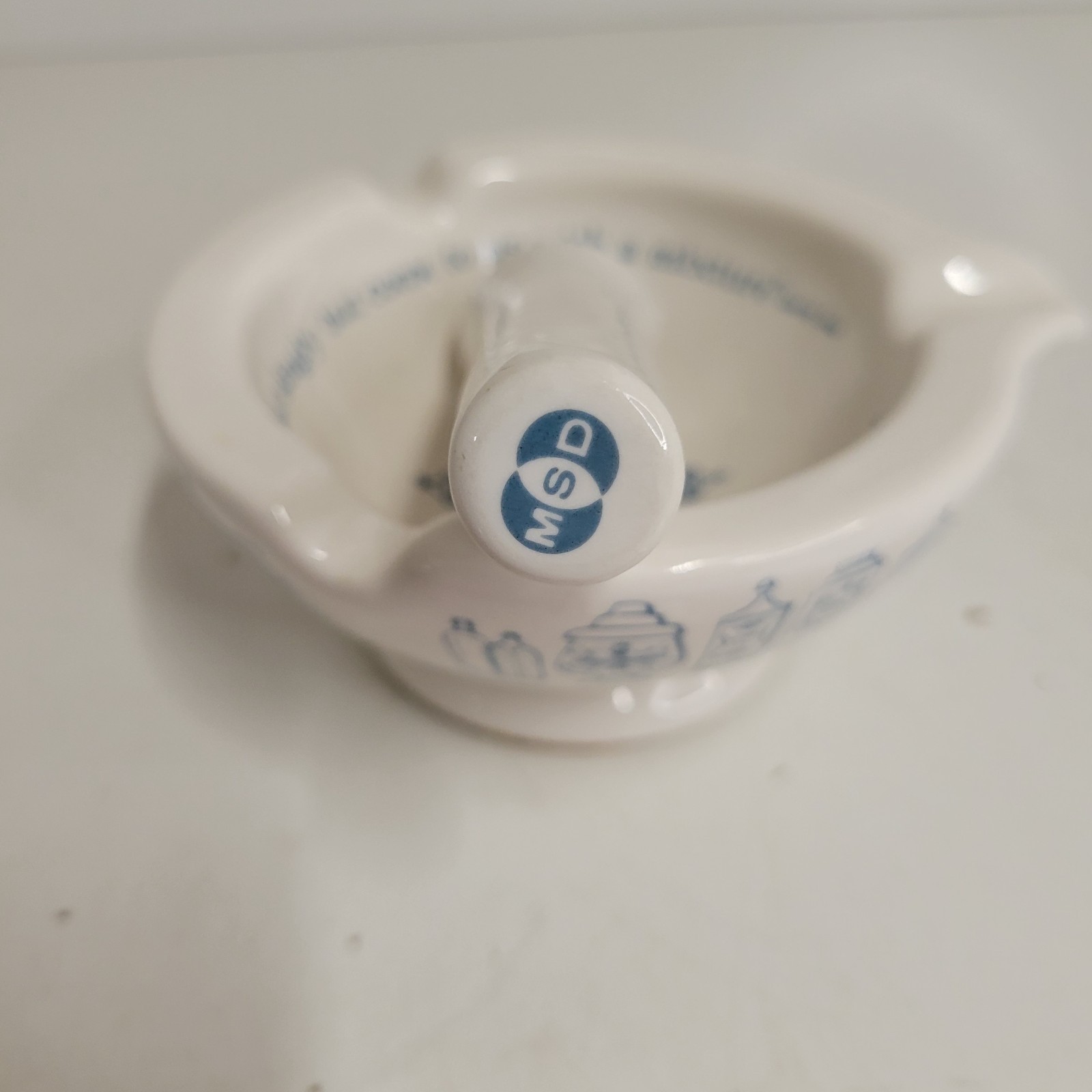 VTG Merck Sharp & Dohme Porcelain Pharmacy Mortar & Pestle Ashtray MSD C. Lamb