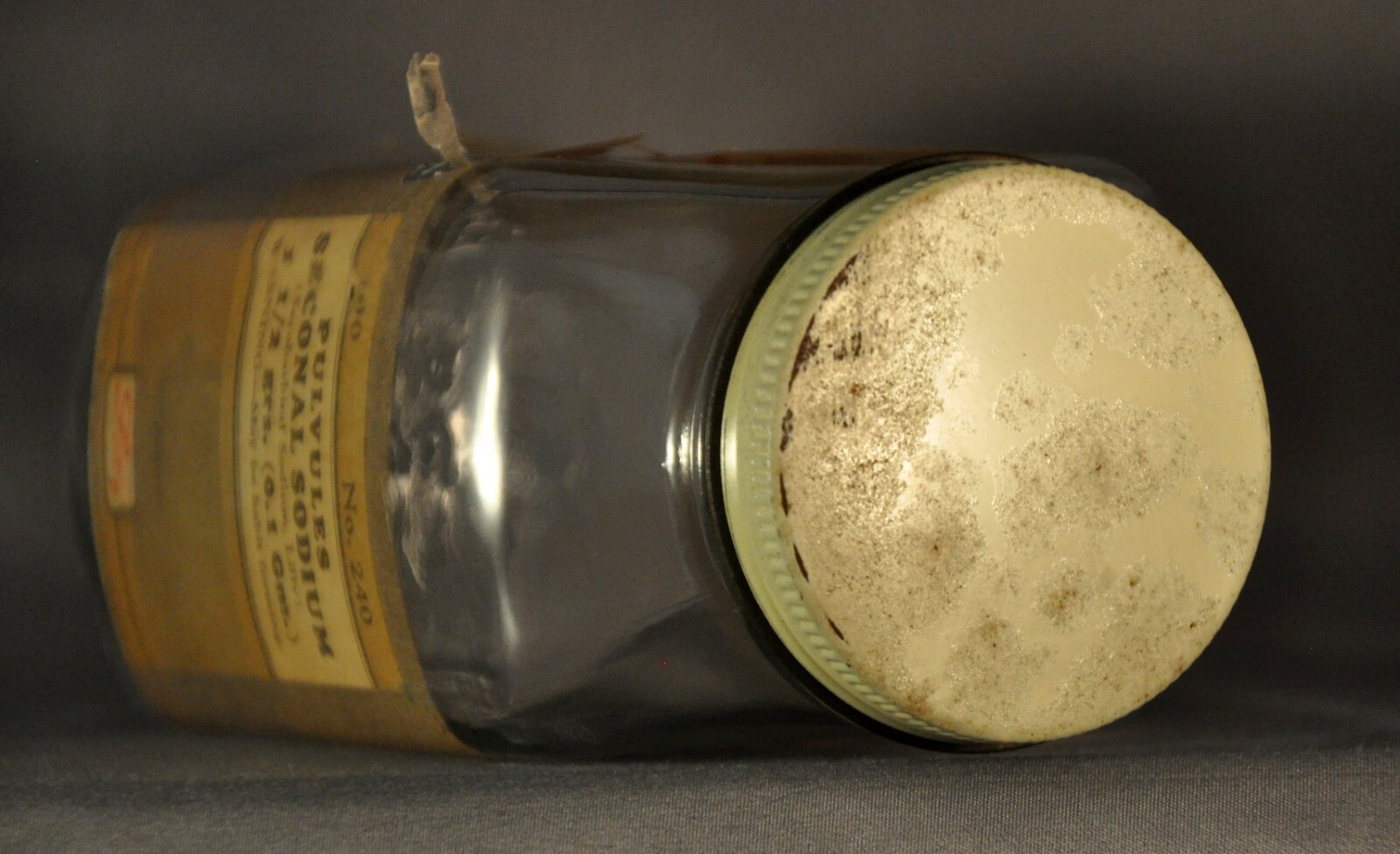Empty Vtg Lilly Seconal Barbital Pharmacist dispensing Clear Bottle x500 w/ Lid