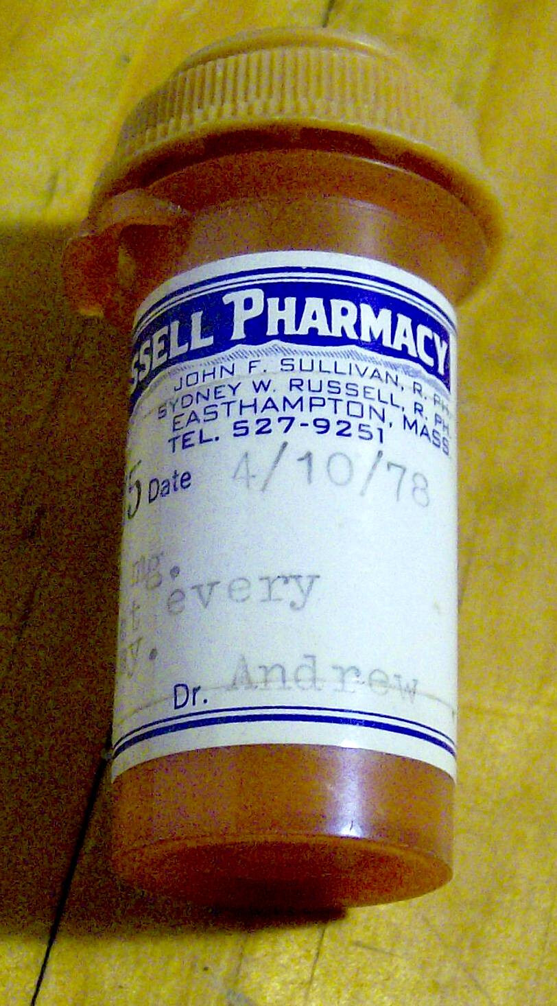 RARE vintage 1970s RUSSELL PHARMACY pill bottle EASTHAMPTON MA doctor medical