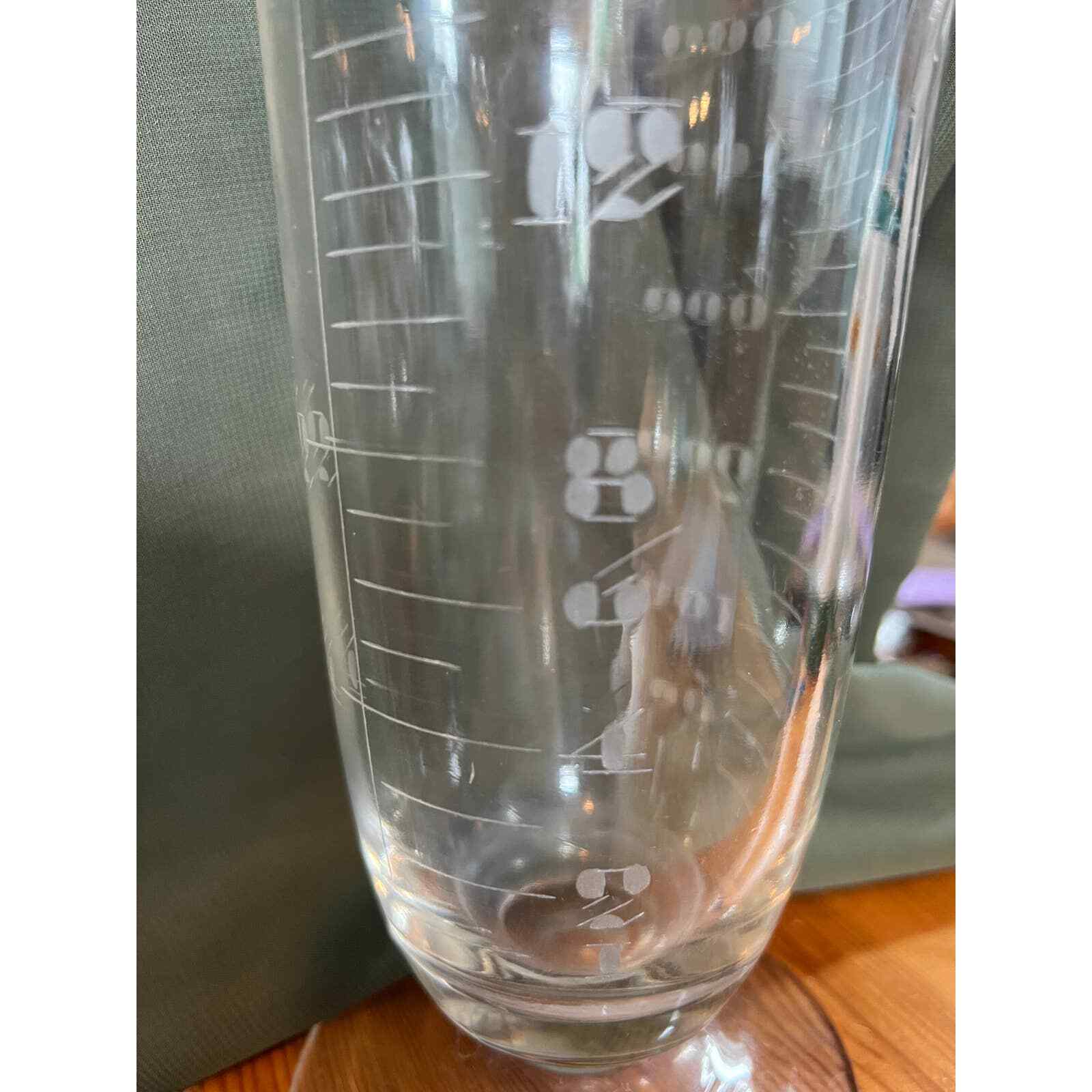 VTG Footed Glass Apothecary Beaker or Cocktail Carafe 16 Oz 500 cc