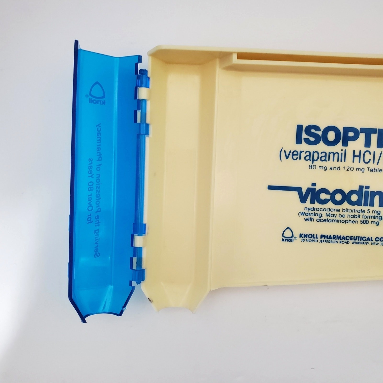 VTG Vicodin Isoptin Plastic Pill Sorter Counting Tray Pharma Promo Knoll Pharm