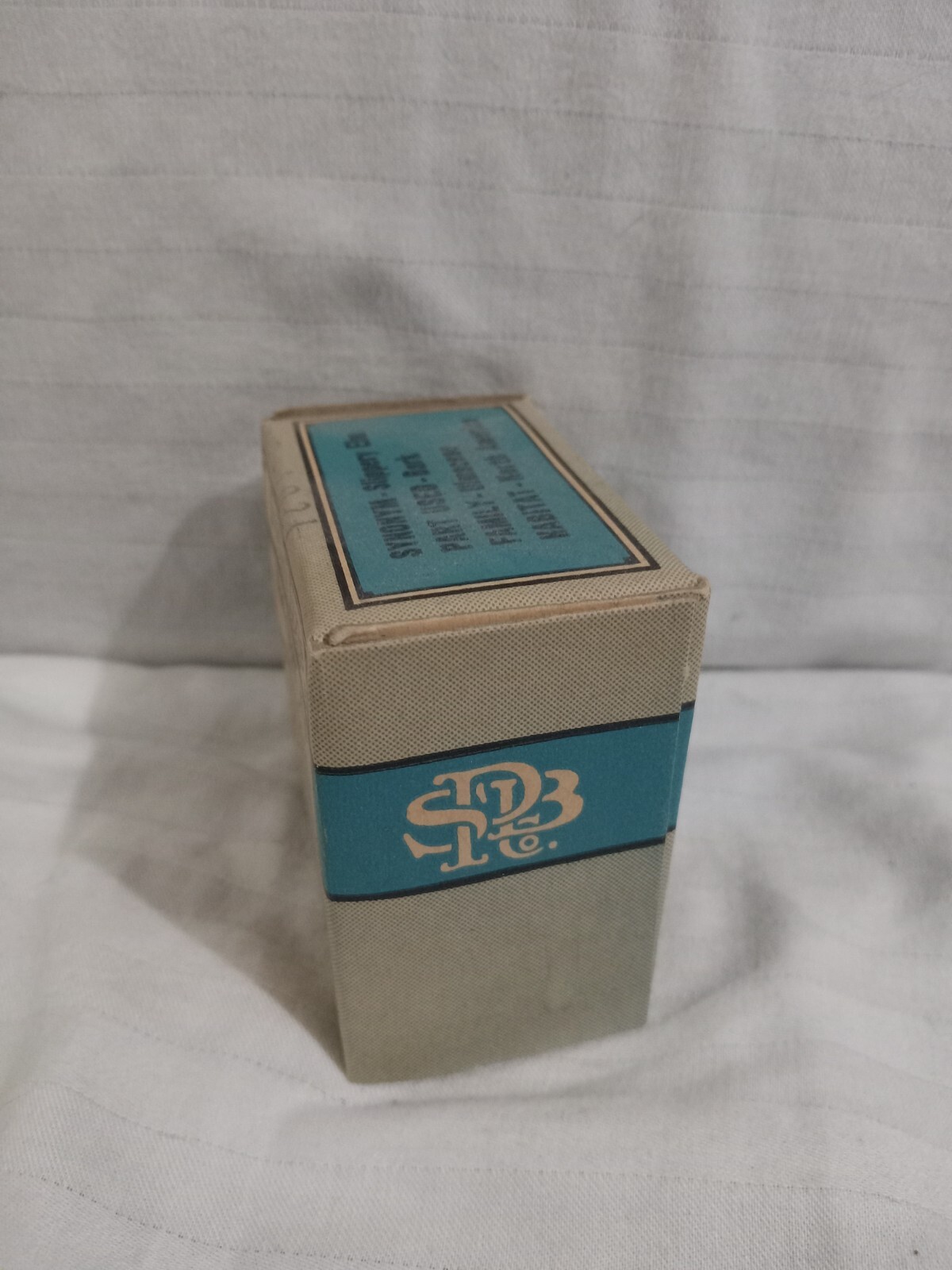 VINTAGE BOX INITIAL LINE S.B.PENICK & CO. CRUDE DRUGS NEW YORK N.Y.