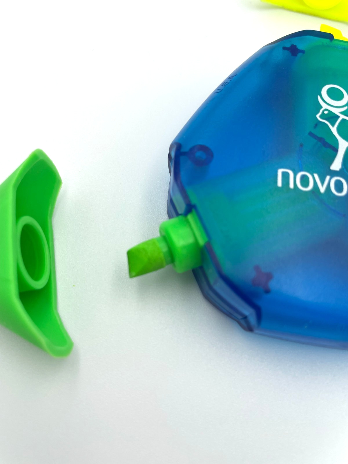 VTG VERY RARE Novo Nordisk Triangle Highlighter Set Drug Rep Promo Item
