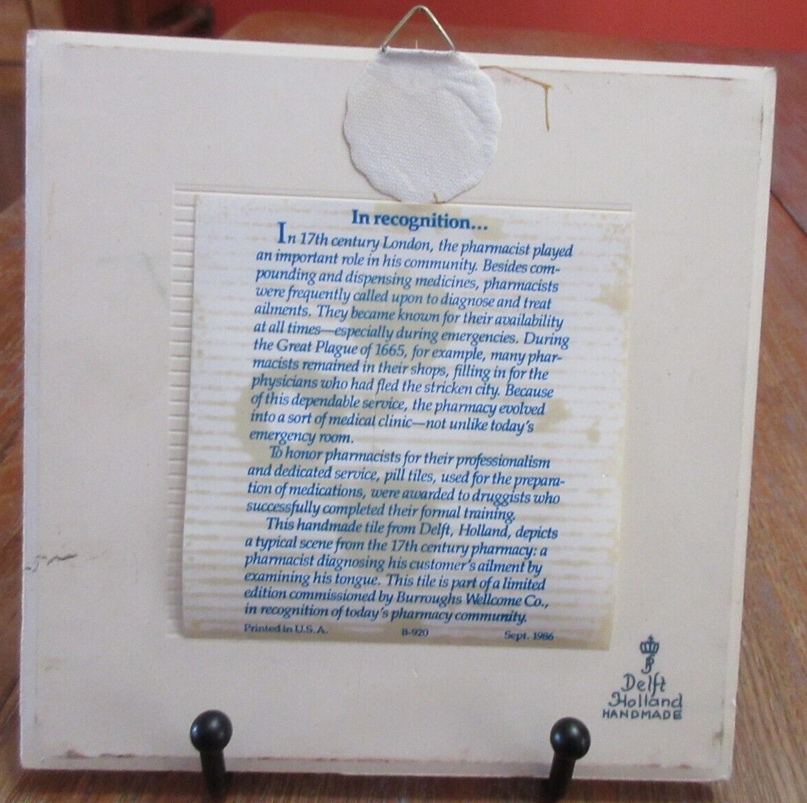 1986 DELFT HOLLAND LTD Ed BURROUGHS WELLCOME CO. TILE 17th Century PHARMACIST