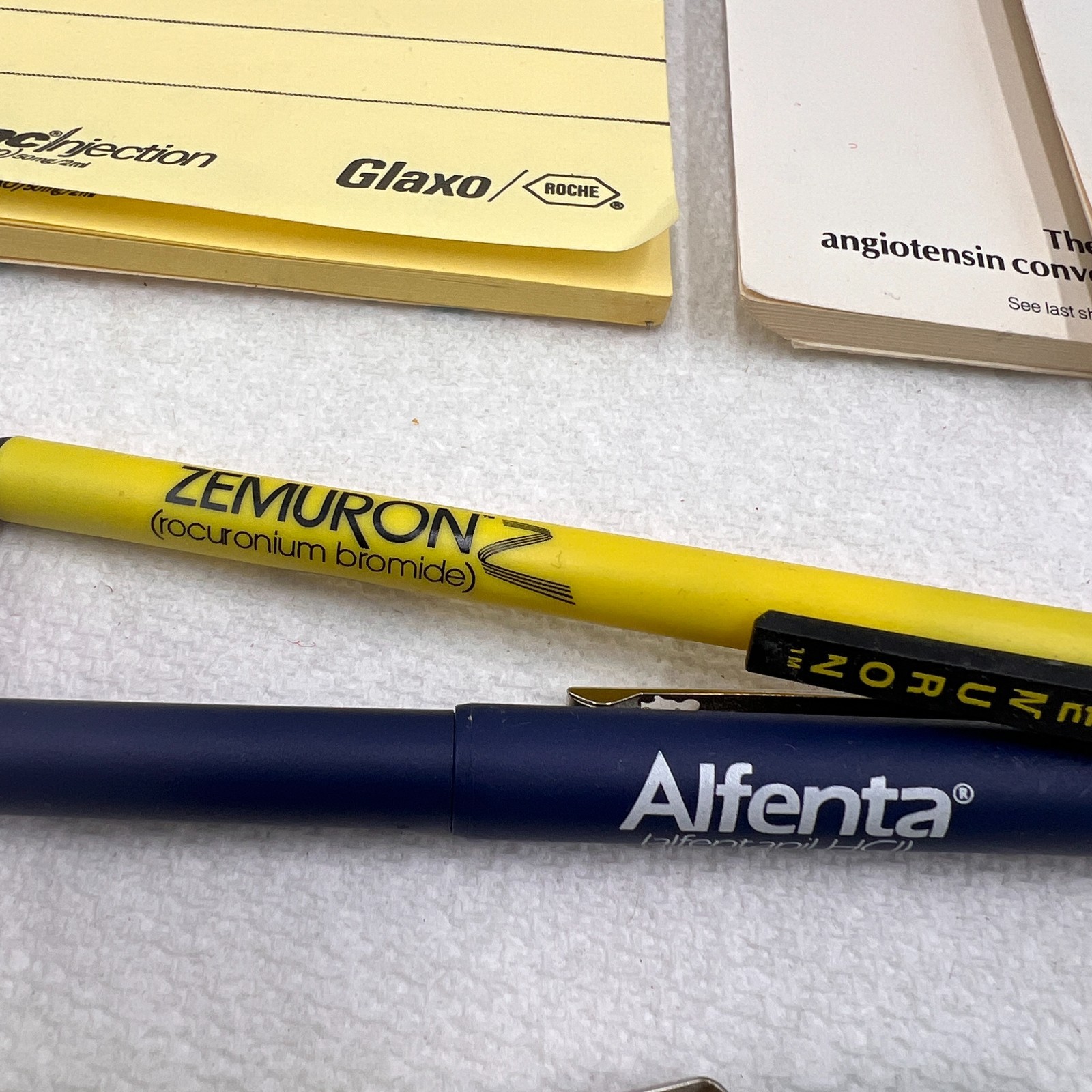 Vintage Pharmaceutical Drug Rep LOT Pens Note Pads Capoten Monistat Nubain Zanta