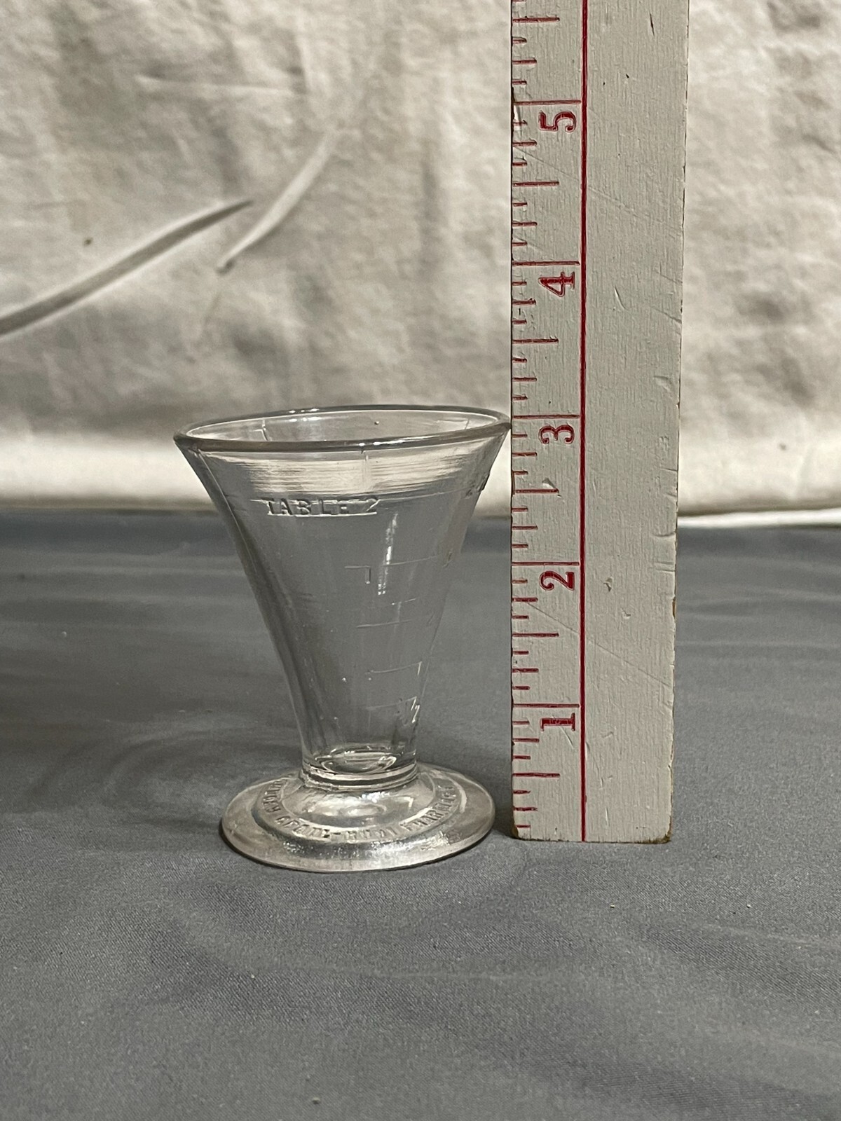 CRAUL-RUDI PHARMACY Dosage Conical glass Teaspoon Tablespoon COMPTON 1900s