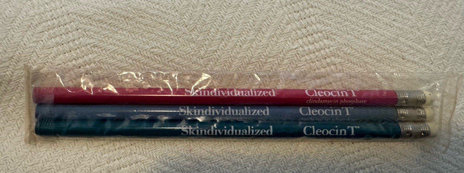 Vintage Cleotin T Unsharpened 3 Pencil Drug Pharmaceutical Promo Collectible