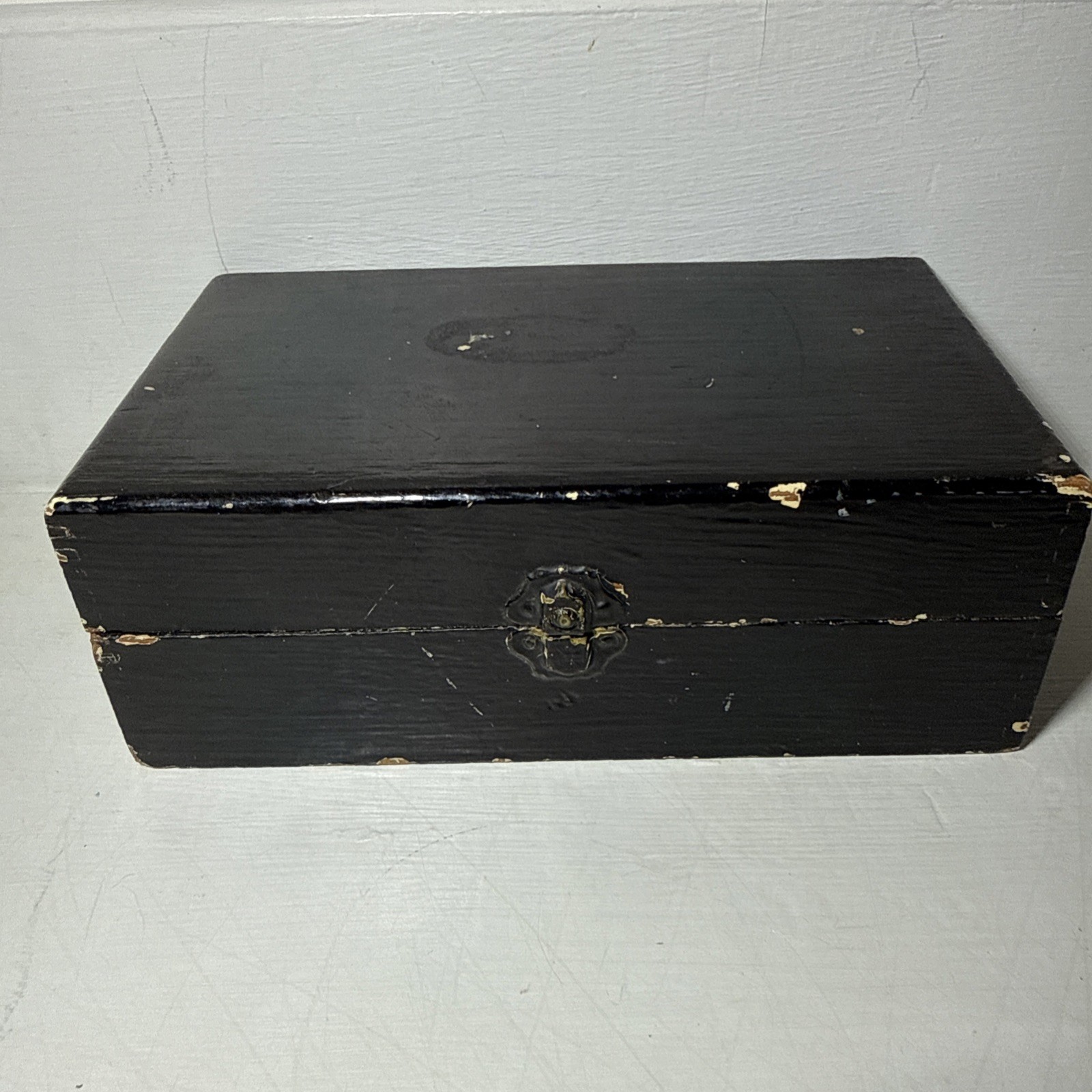 Antique Imperial Crown Fountain Syringe Wooden Box – Meyer Bros Drug Co St. Loui