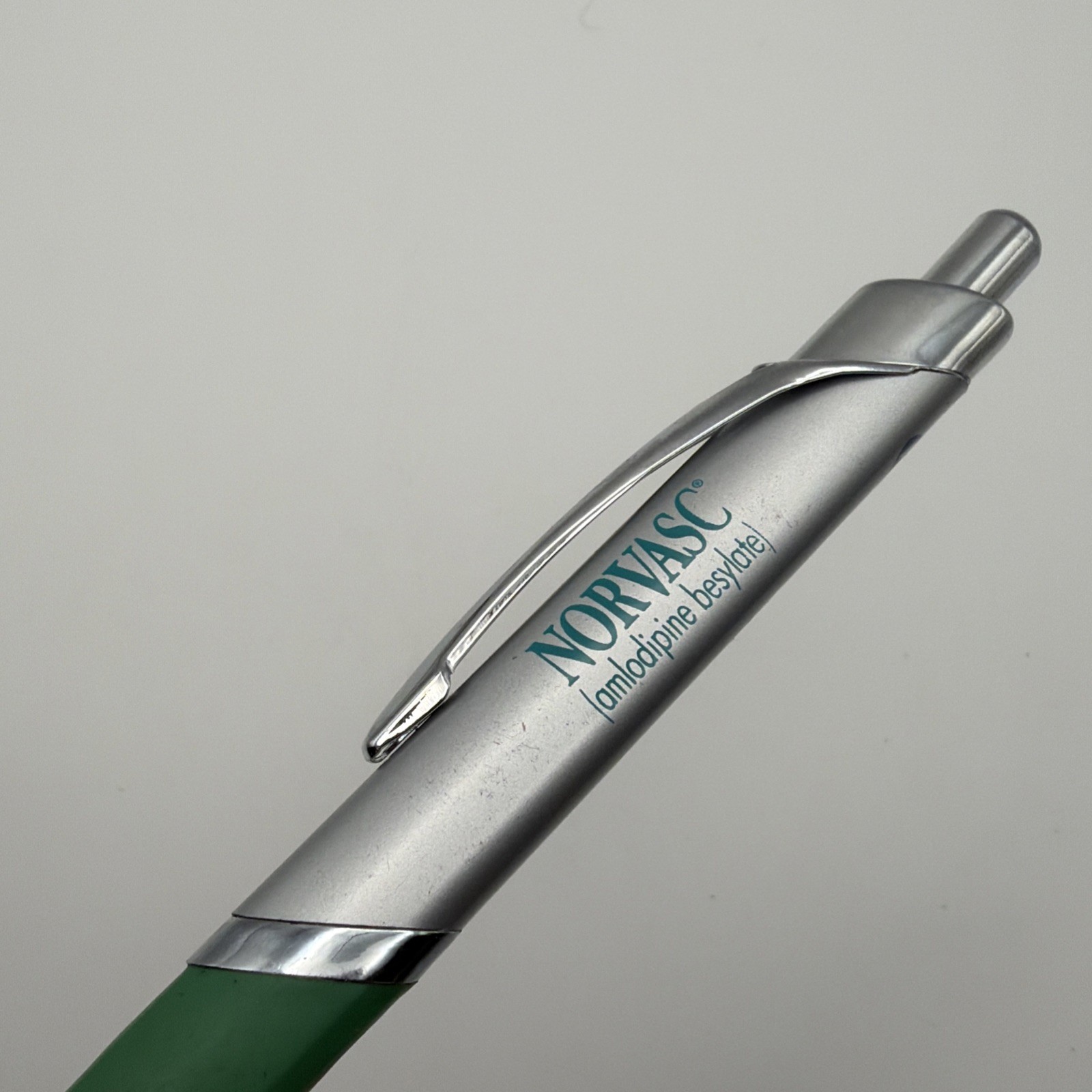 Rare Metal Pharmaceutical Drug Rep Pen Norvasc – Pfizer Logo – Tested & Works