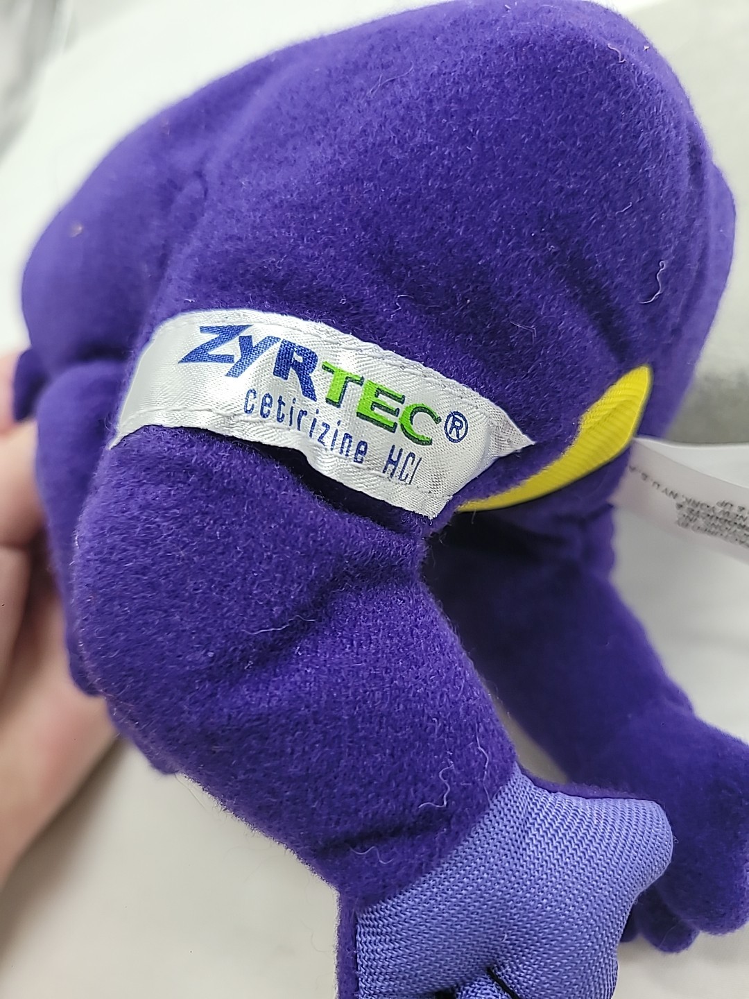 Zyrtec Purple Gorilla Plush Beanbag Toy Advertising Promo Pharmac Monkey 6″ 1998