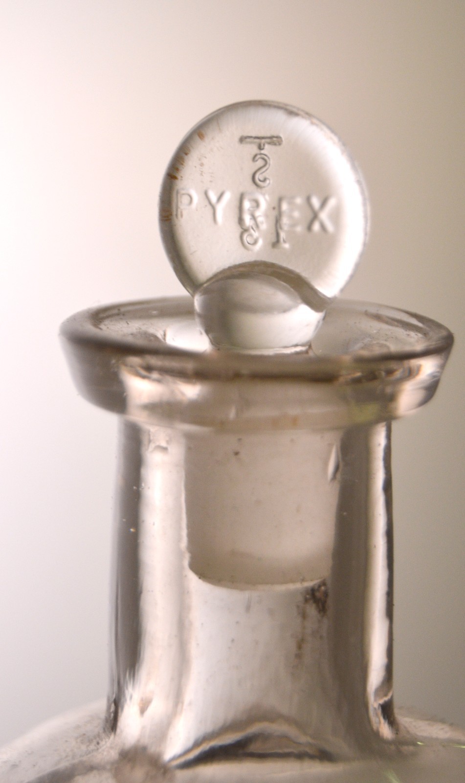 Vintage Pharmacy Dental Science Apothecary Medicine Glass Bottle Pyrex Stopper