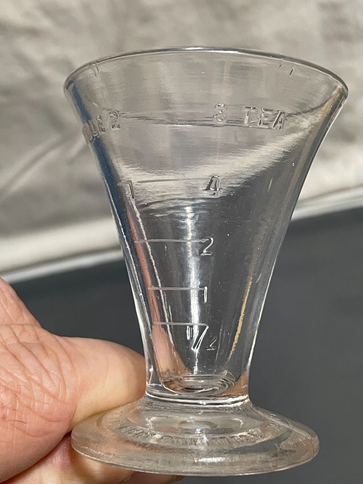 CRAUL-RUDI PHARMACY Dosage Conical glass Teaspoon Tablespoon COMPTON 1900s
