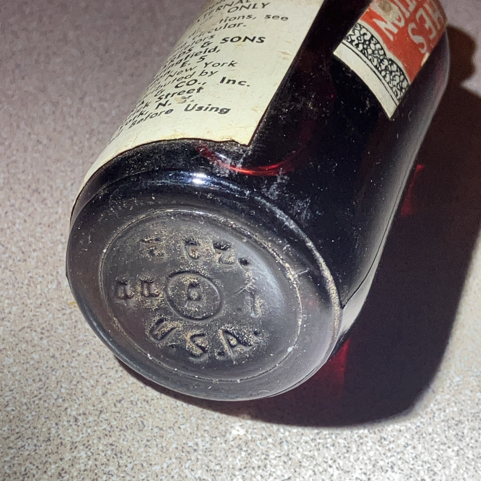 EXTREMELY RARE Antique Roche Full Embrocation Bottle 2fl oz 1930s Pharmacy