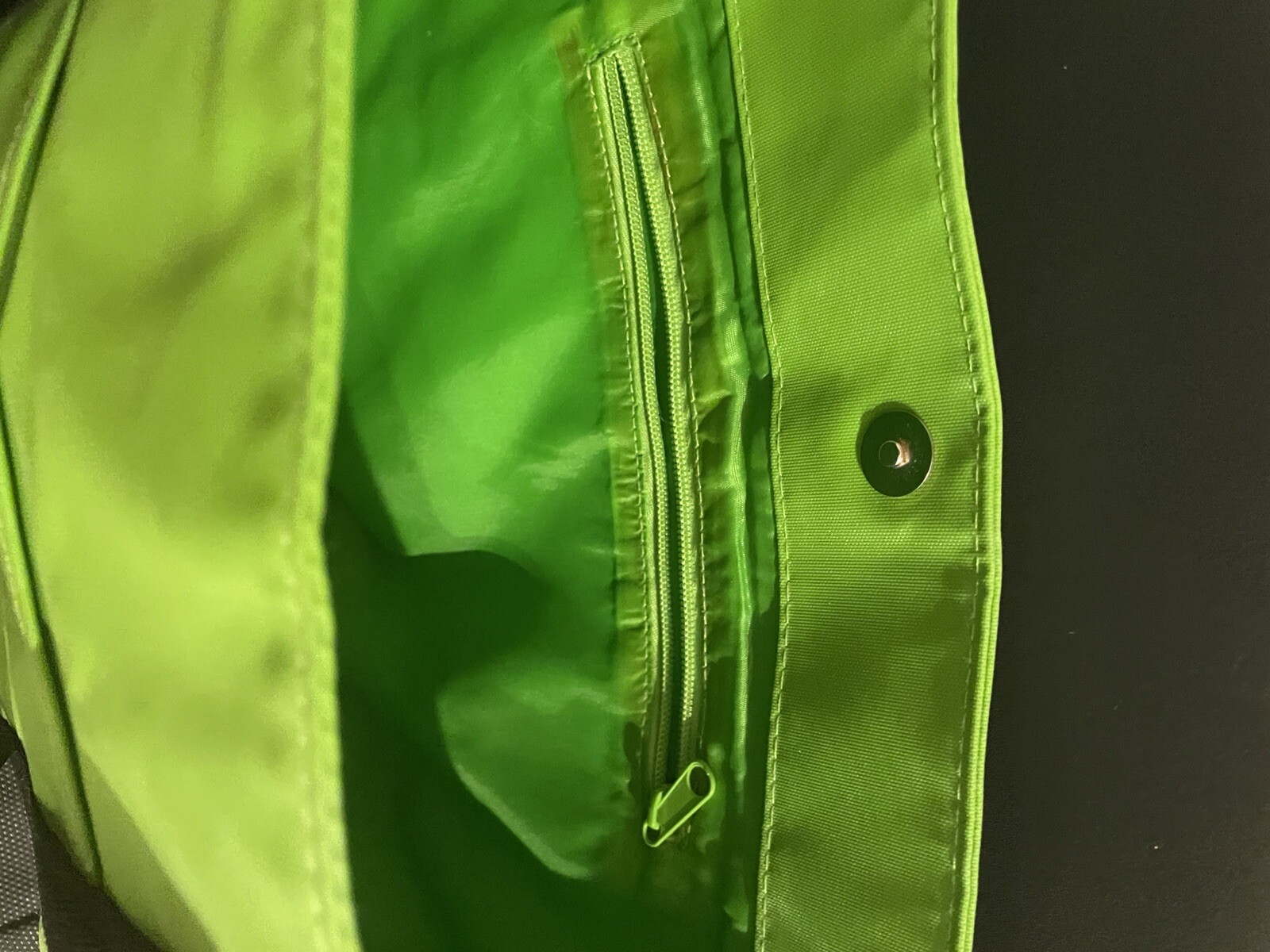 Tazaracl Drug Rep Pharma Merch Large waterproof Tote Bag Green