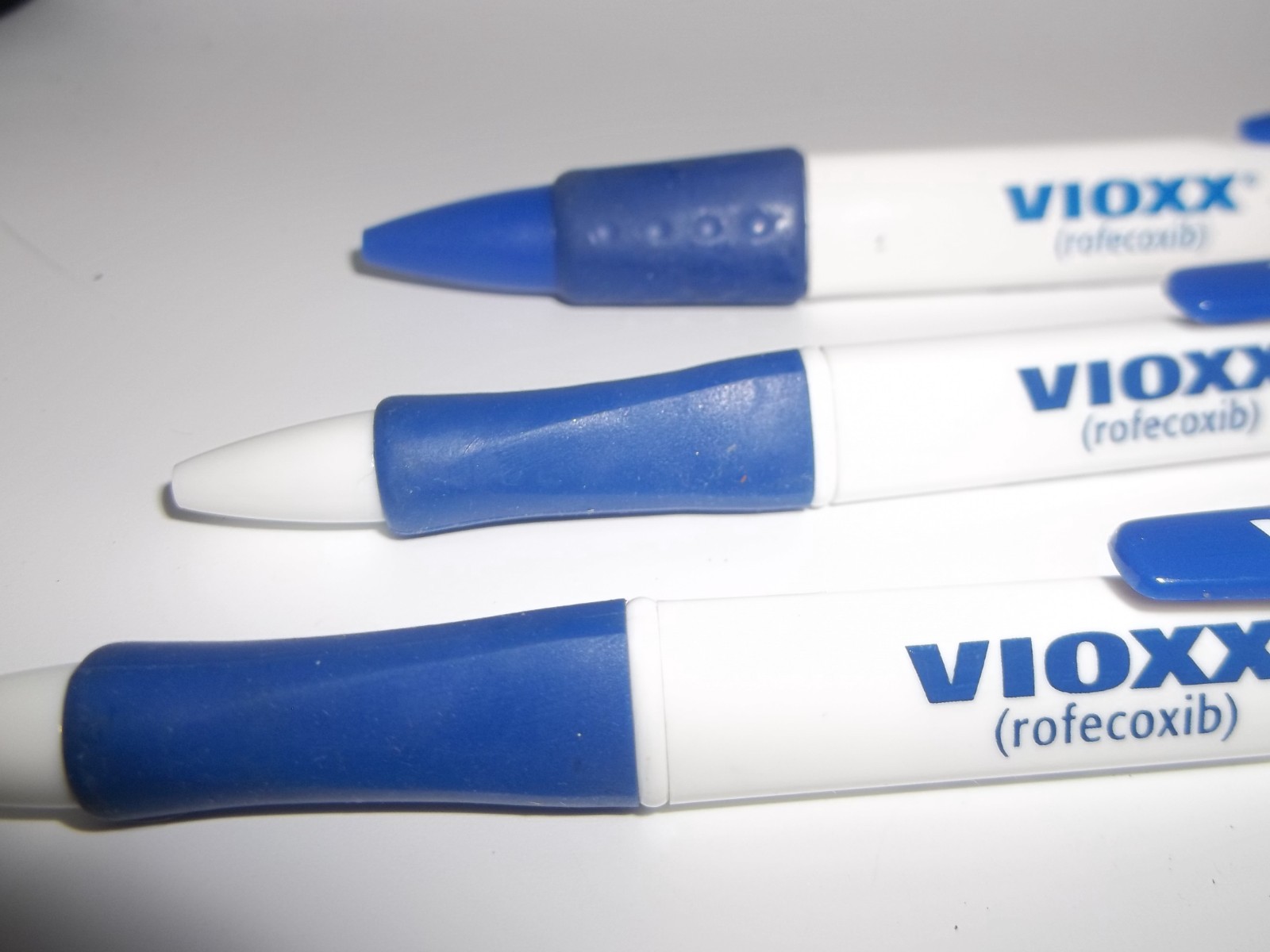 Lot of 3 Vioxx Pharmaceutical Promo Pens – Discontinued Drug Rep Marketing