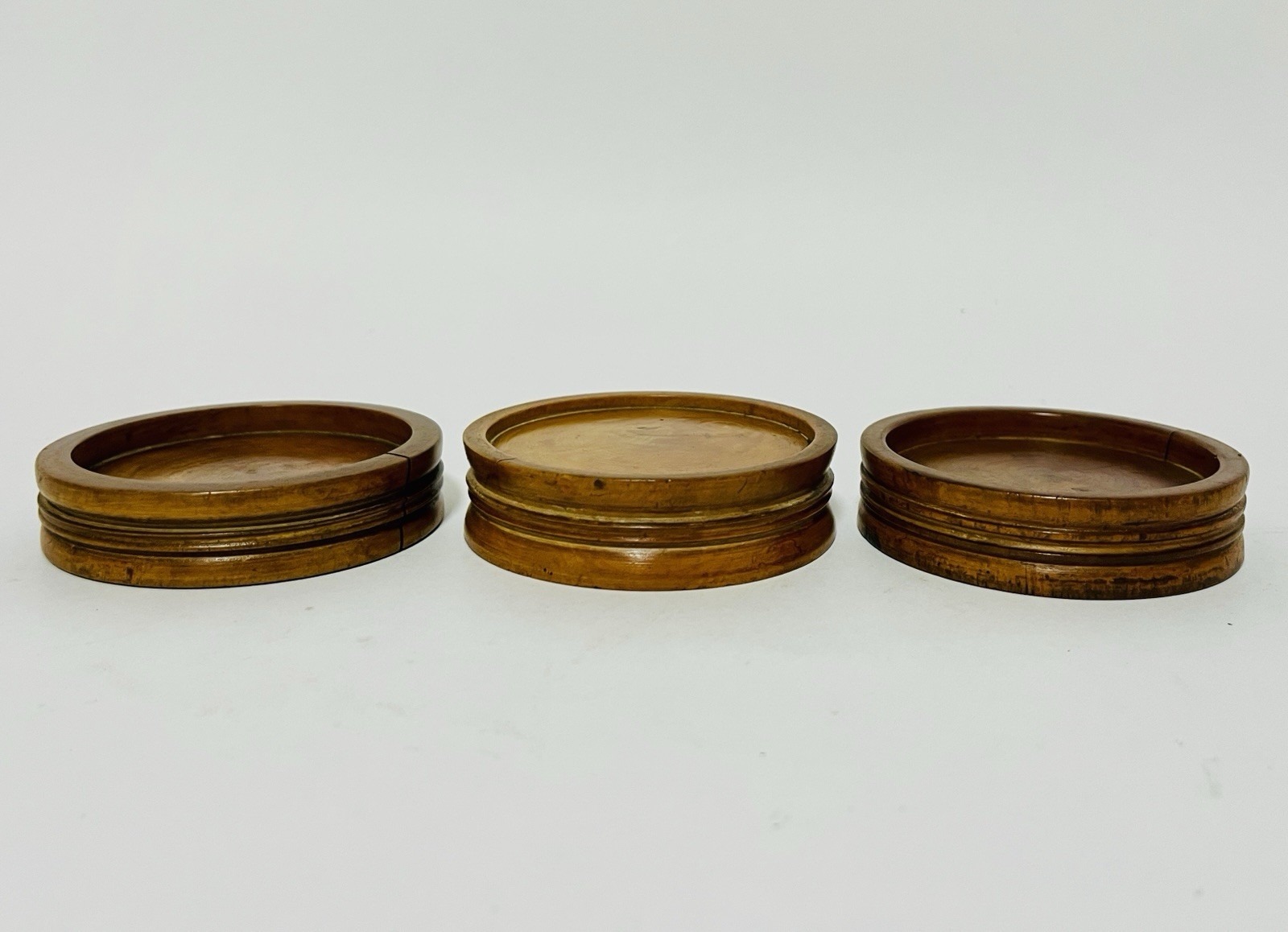 Original Antique Apothecary Chemist Turned Boxwood Treen Pill Rounders Finishers