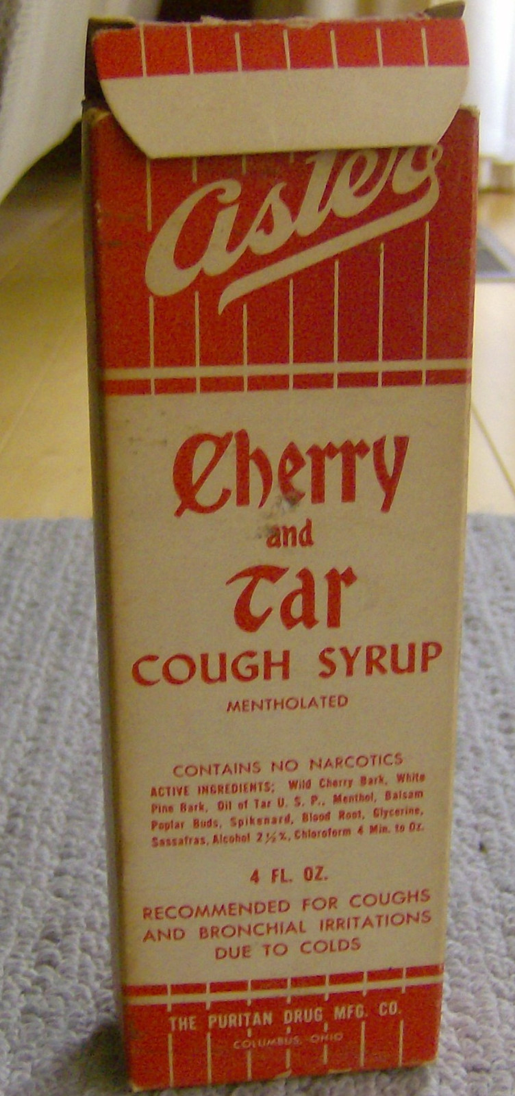 antique 1930s ASTER Cherry & Tar cough syrup GLASS MEDICINE BOTTLE w/box vintage