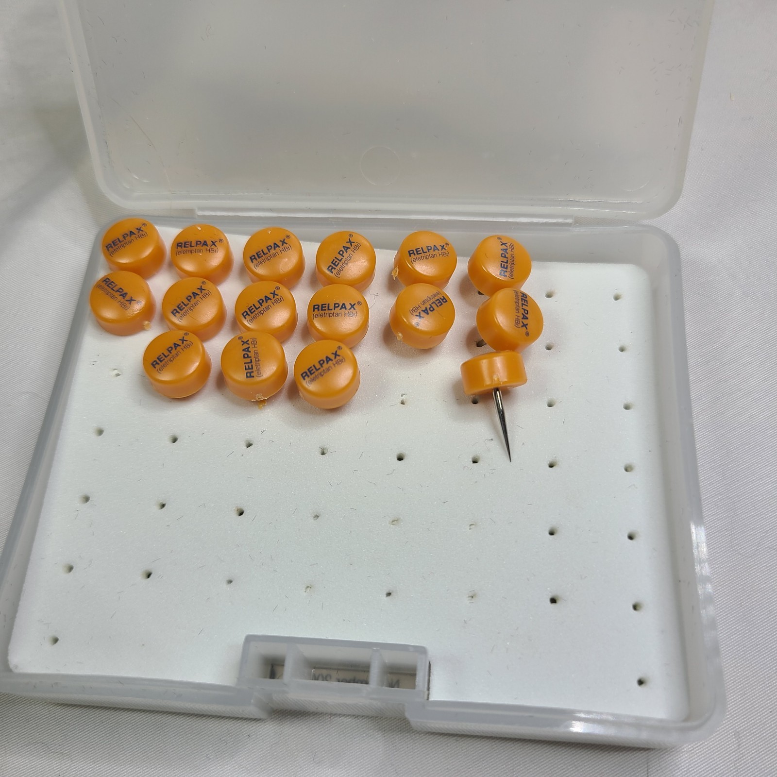 Relpax Pharmaceutical Promotional Tacks Push Pins Orange 2003 Pfizer