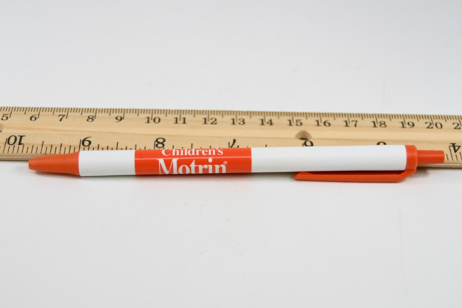 Vtg Children’s Motrin Drug Rep Pen Pharmaceutical Advertising Office Ibuprofen