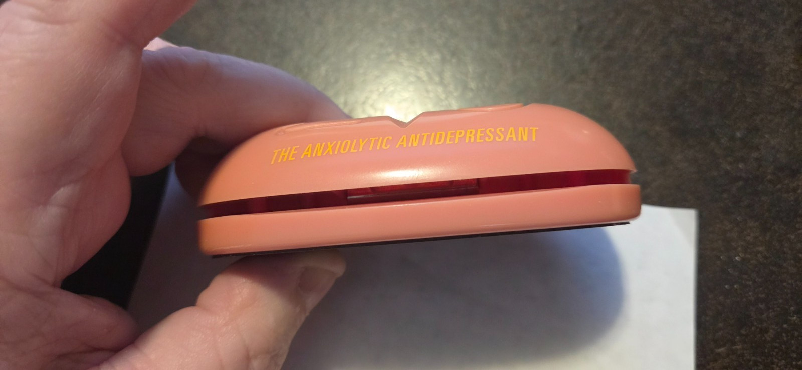 PAXIL magnetic note hanger