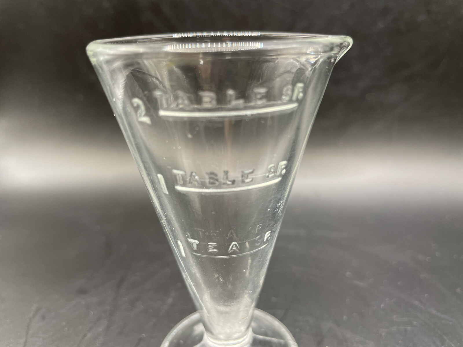 ZONITE Apothecary 2 Tablespoon Glass Beaker
