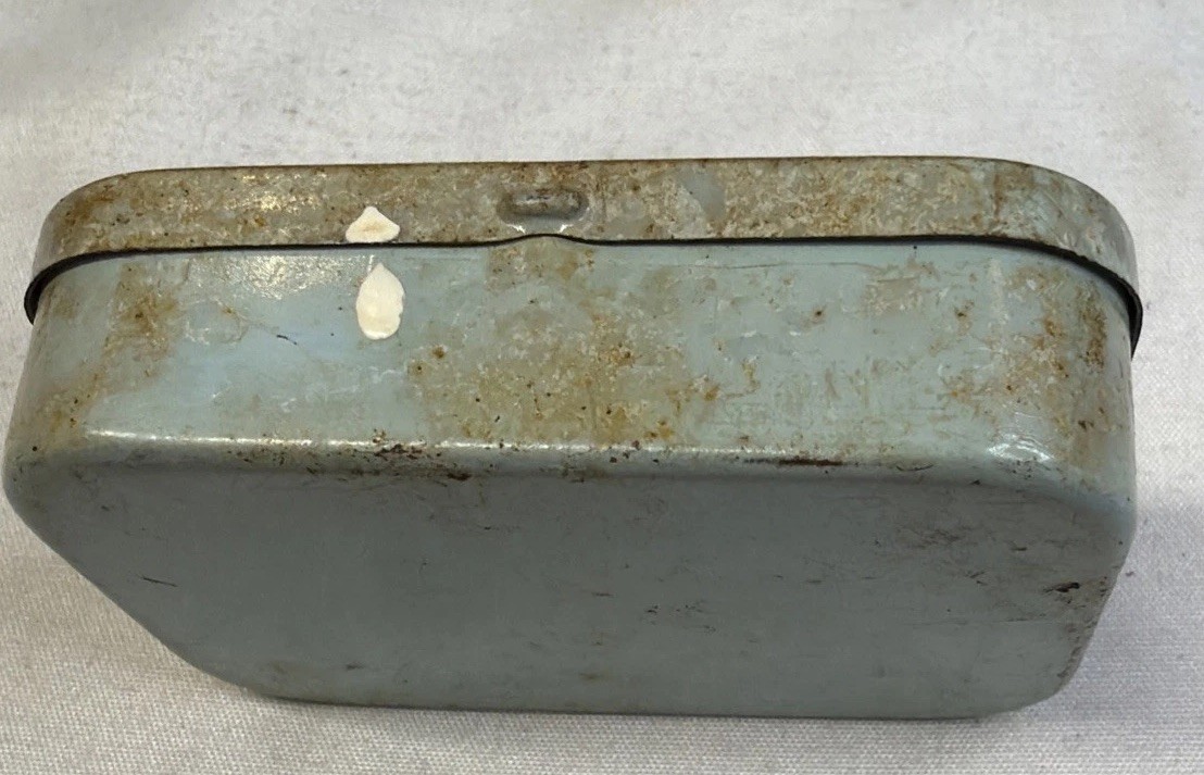 BURROUGHS WELLCOME & CO Vaporole Aromatic Ammonia Vintage Tin