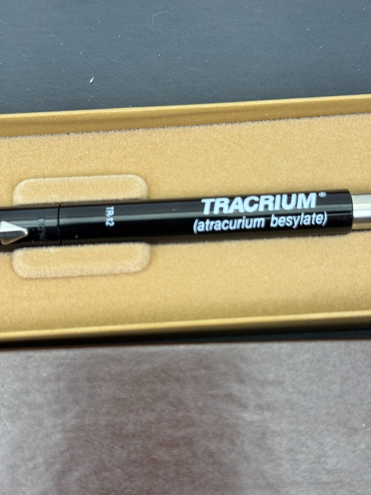 Tracrium Drug Rep Pharmaceutical Advertising Pen Parker w/ Case TR-12