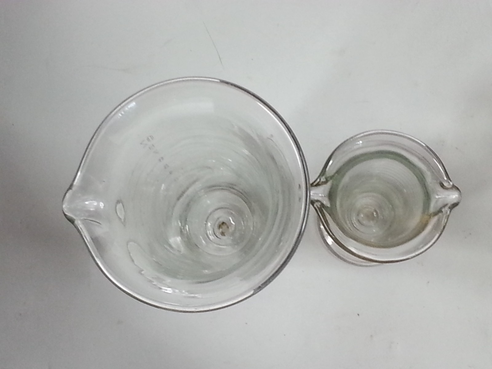 2 Piece Marisco Apothecary Clear Medical Measuring Beakers