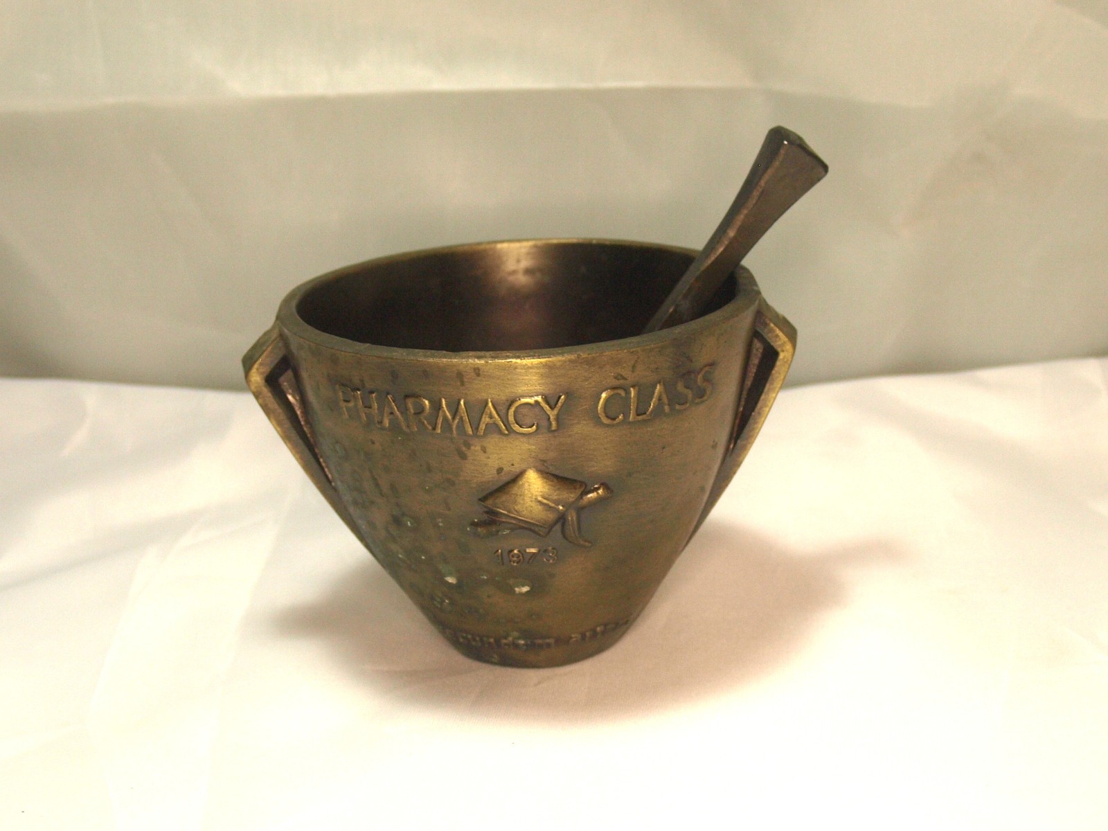 Rx Pharmacy Class 1973 Secundum Artem Brass Mortar and Pestle Schering