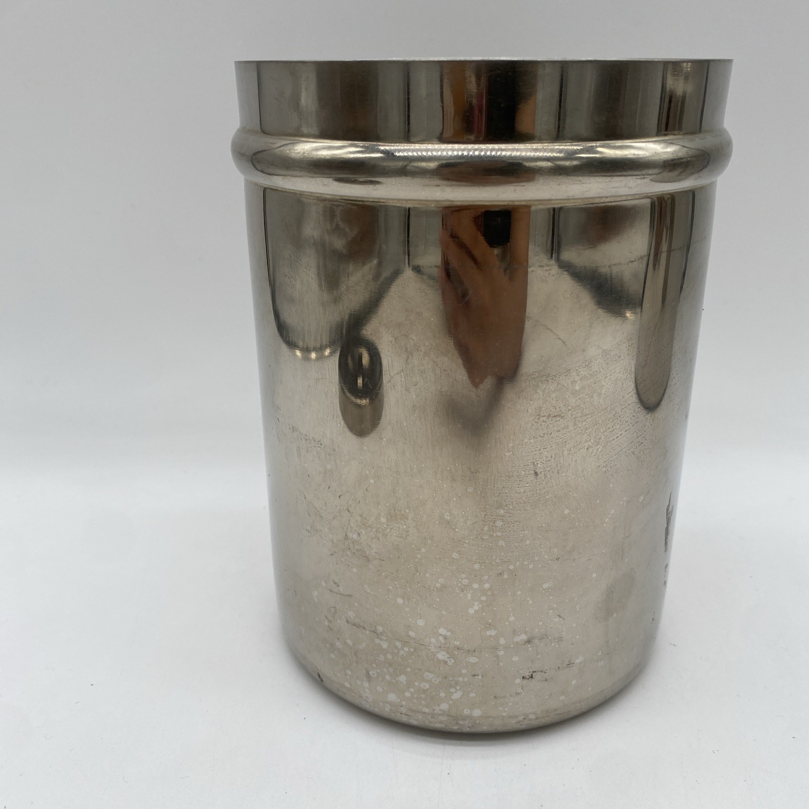 Vollrath Stainless Steel Canister With Medical Lid – Set of 2 – 8802 & 8803