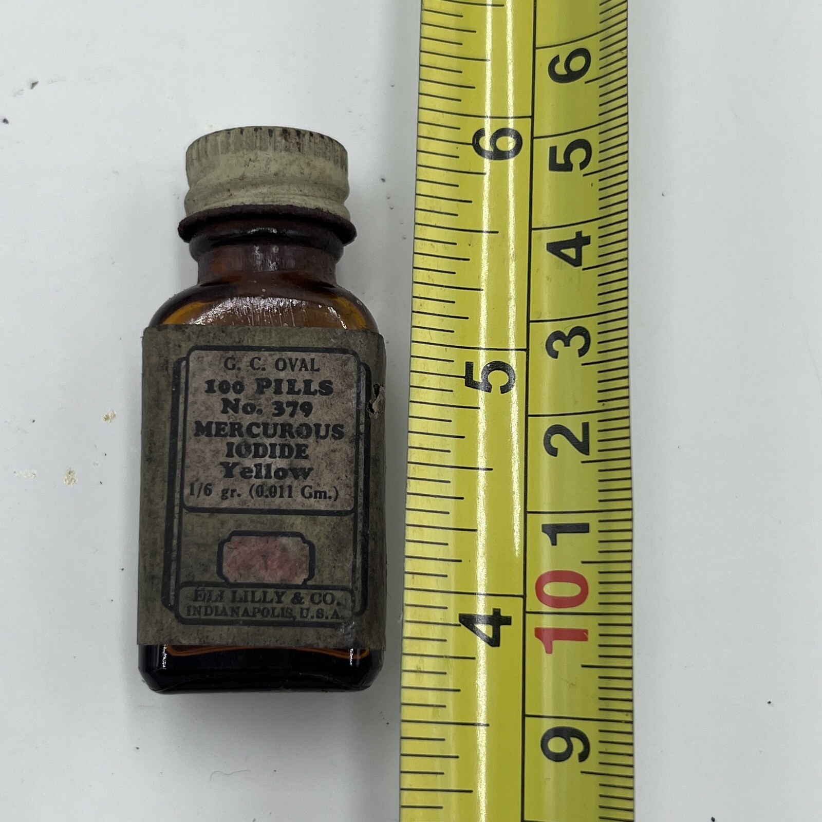 RARE Vintage Lilly Mercurous Iodide Yellow Glass Medicine Bottle Collectible