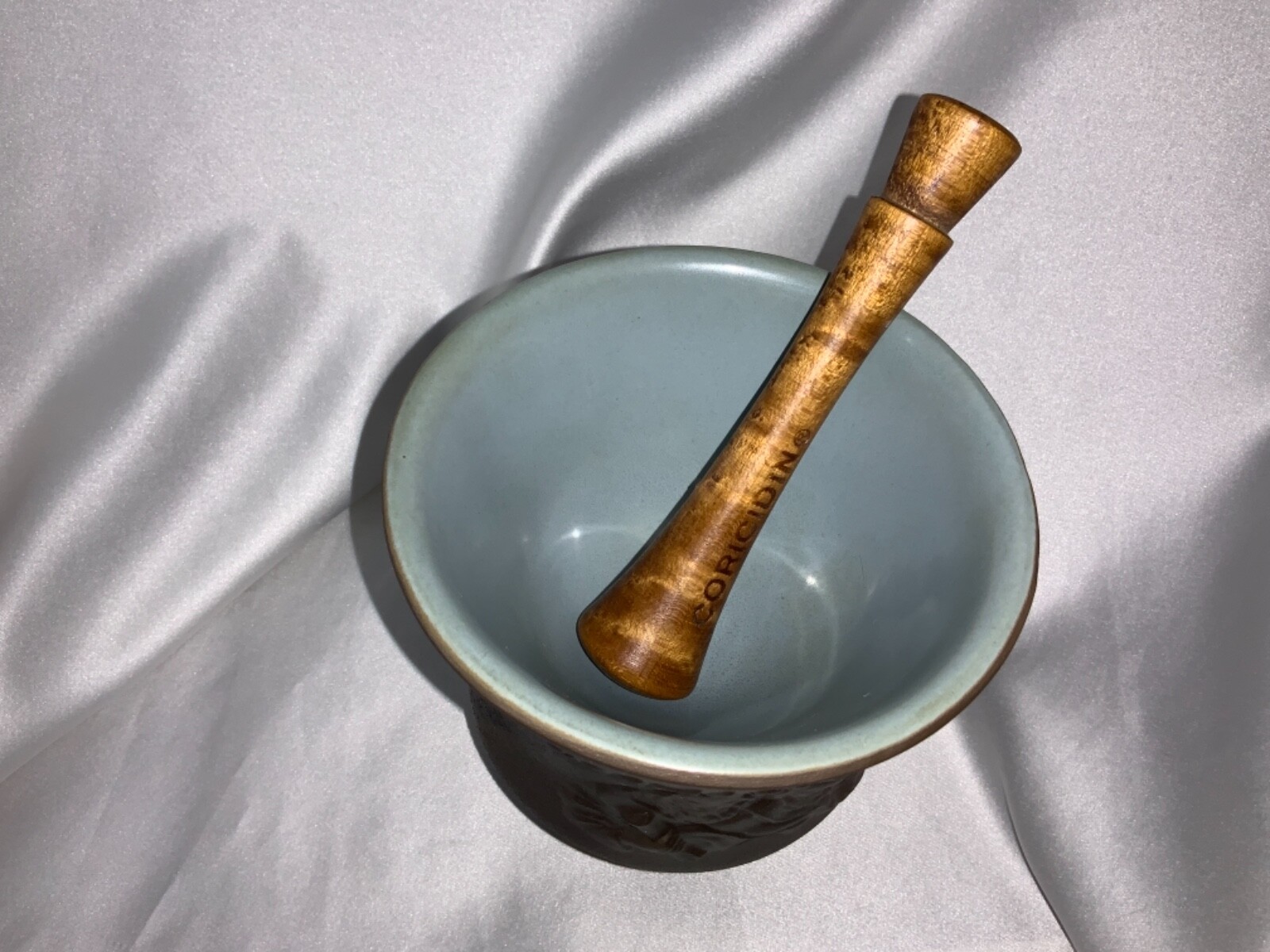 COSMAS & DAMIAN Pharmacy Motar & Pestle Porcelain RX wood Pestle CORICIDIN