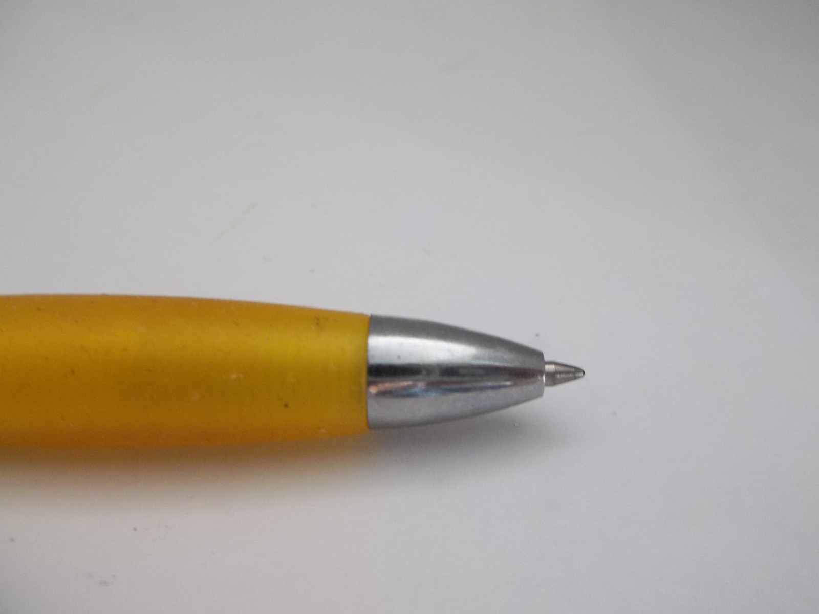 UROXATRAL Promo Pen – Mixed Metal/Plastic – Rubber Grip – Does Not Write