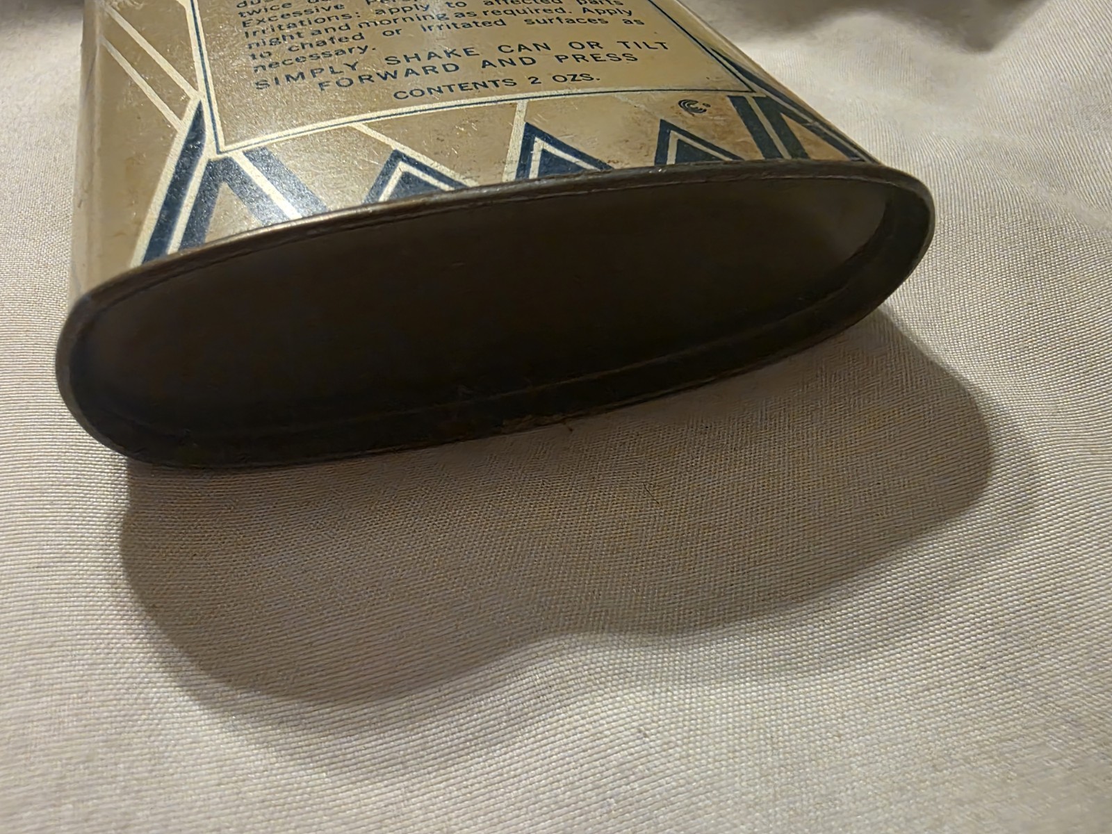 Vintage Meritt Powder Medicated Skin Comfort Container Tin 2 Oz. Almost Full