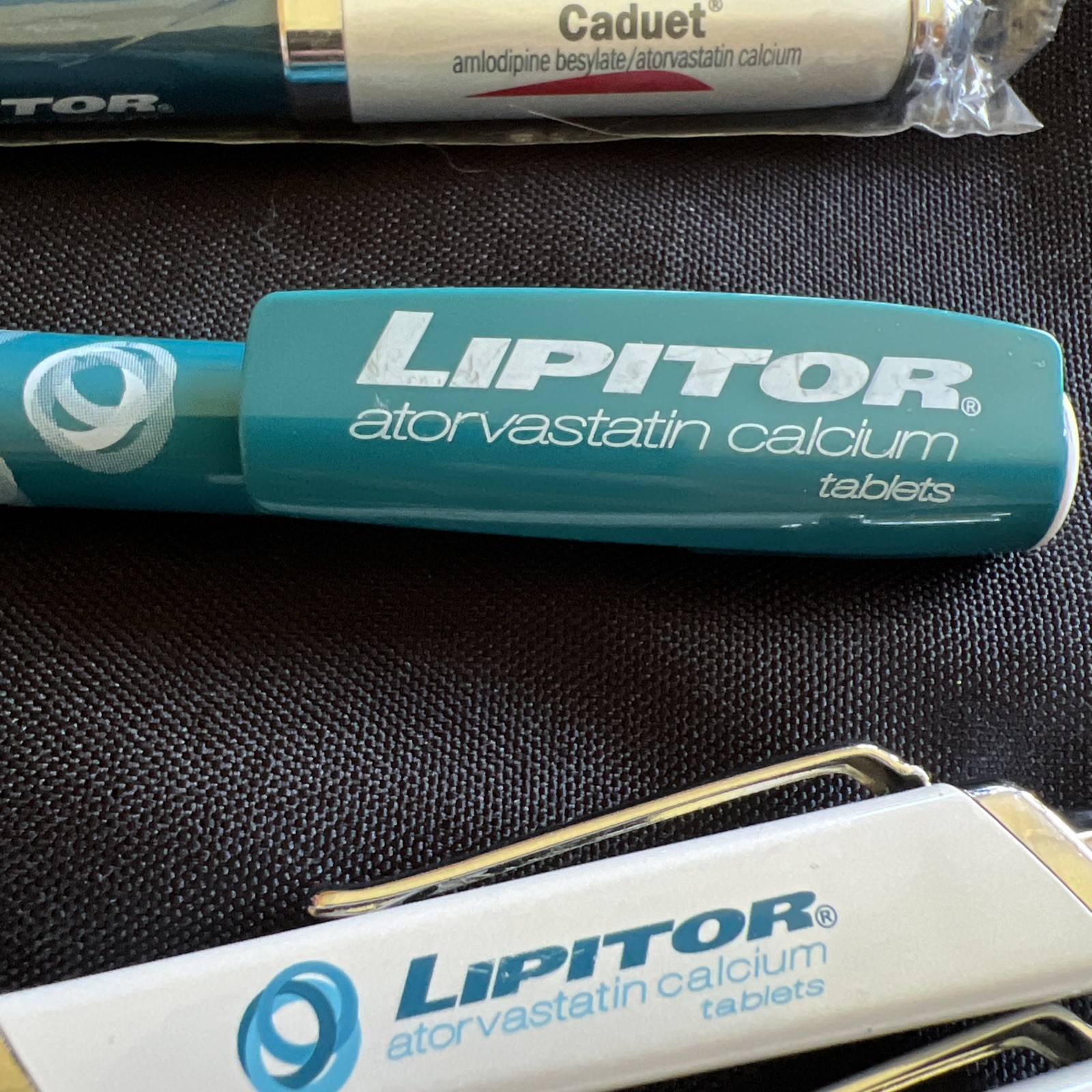 Lot Of 4 Lipitor Pharmaceutical Drug Rep Pens