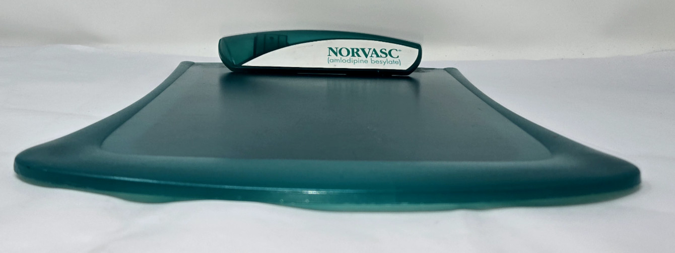 Vtg Drug Rep Advertising NORVASC Amlodipine Pharmaceutical Clipboard Pad Pfizer