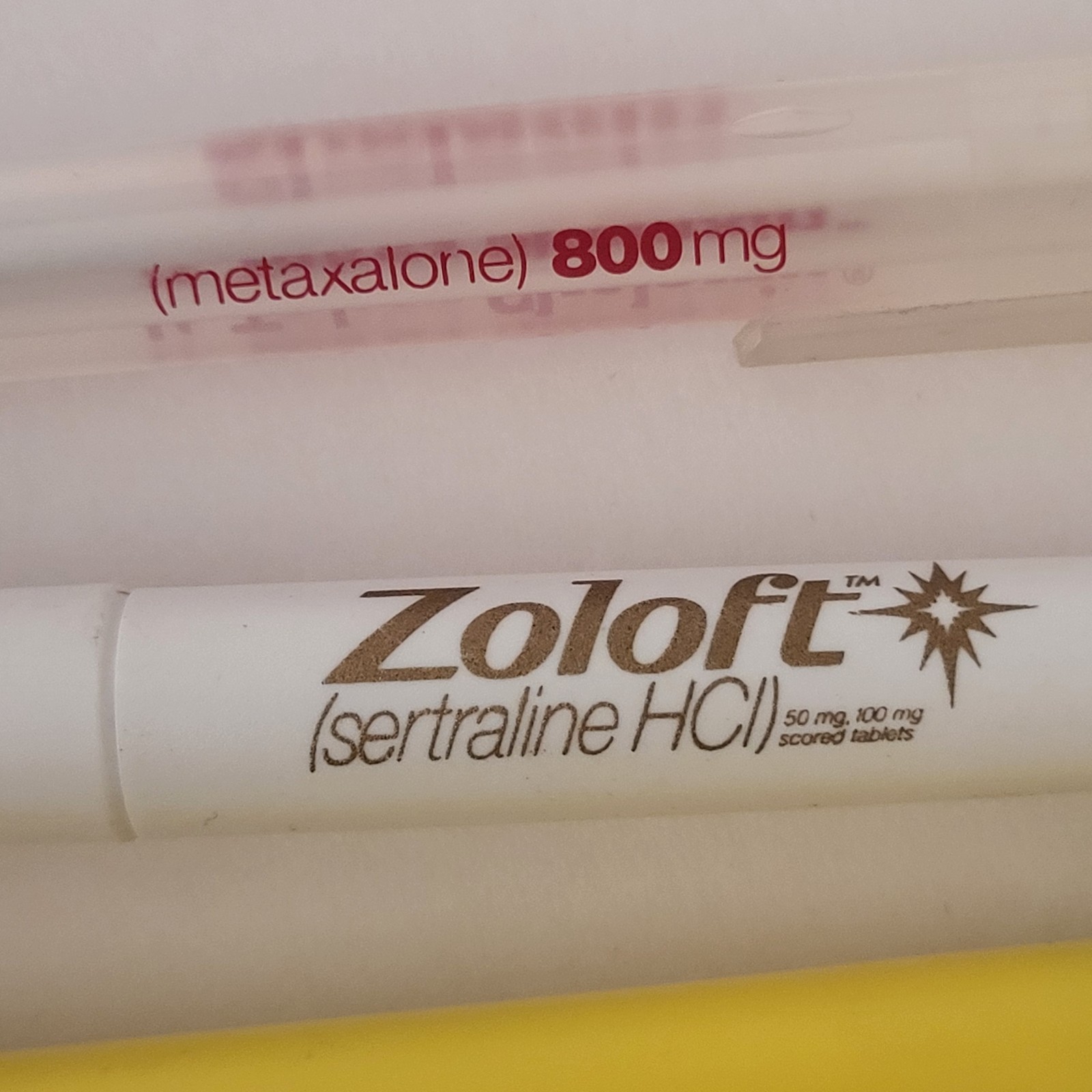 Pharmaceutical Drug Rep Pen Lot (7) Lidoderm Zemuron Zoloft Skelaxin Collectible