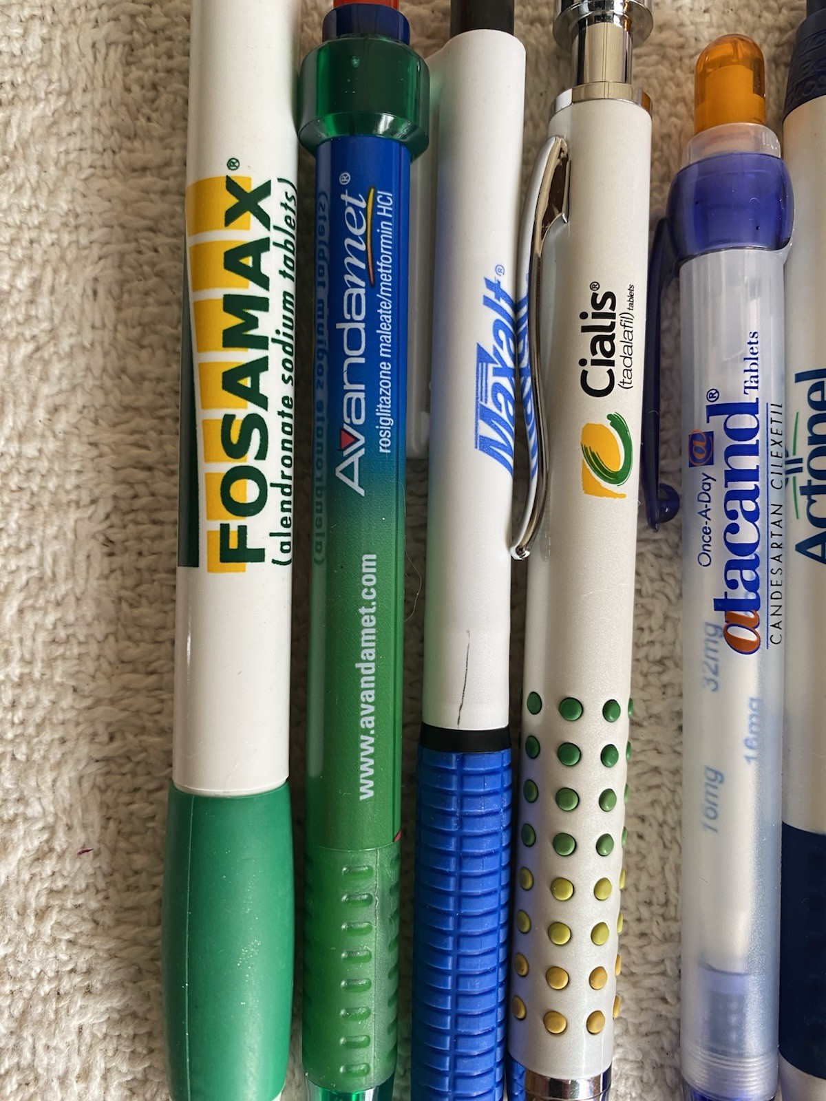 Lot Of 8 Pharmaceutical Drug Rep Pens Fosomax Cialis Actonel Mobic +++ READ