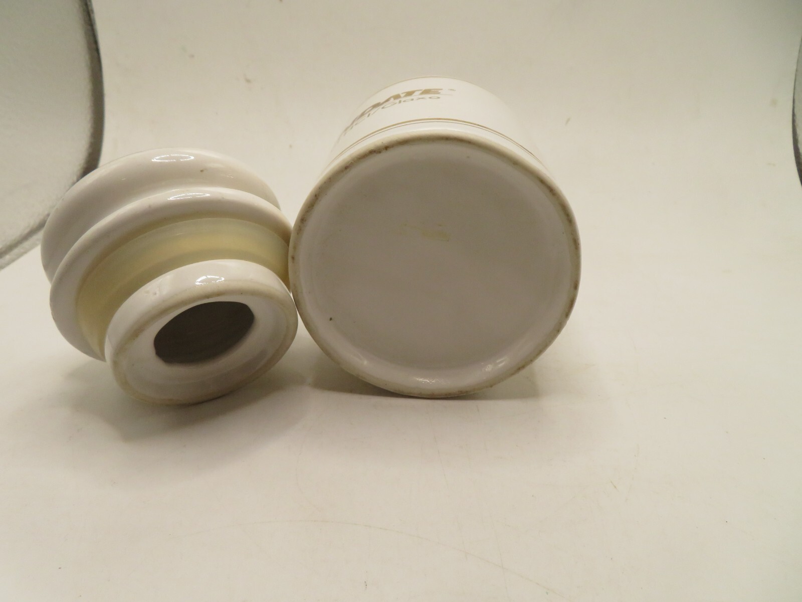 1960s Ceramic Apothecary Pharmaceutical Jar Trandate Labetalol HCI/Glaxo GIFT DR